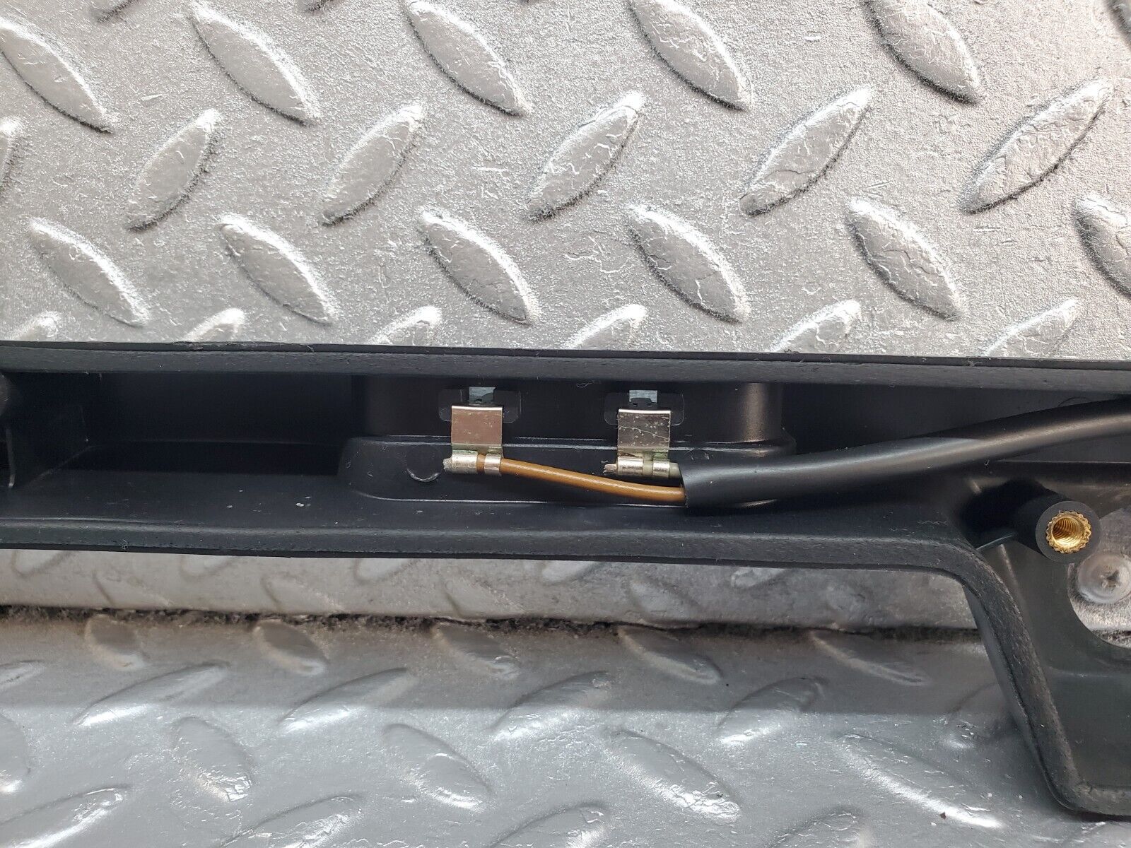 45706 Mercedes-Benz W126 420SE Boot Handle Trim Number Plate Light 1268202909