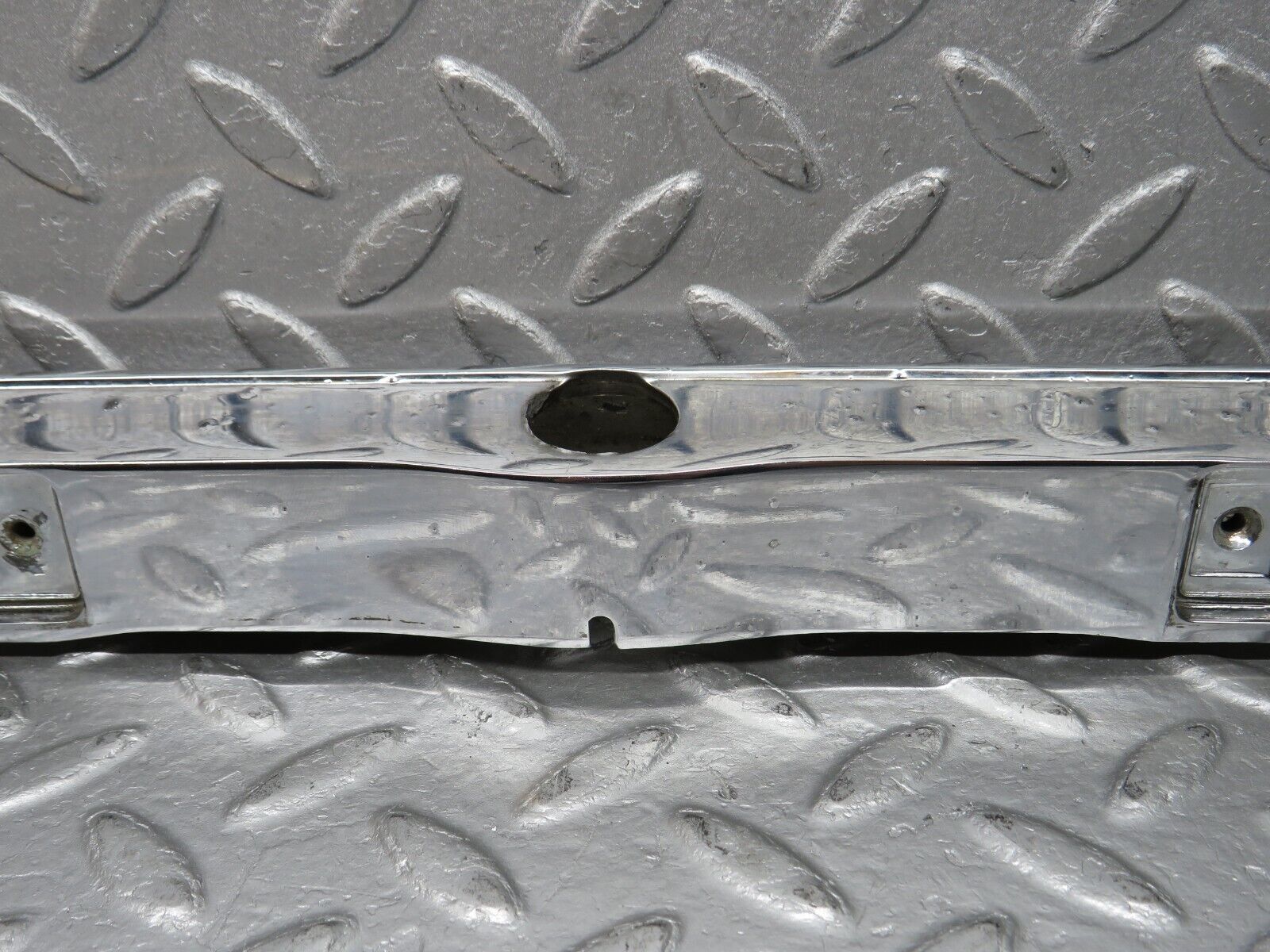 39142 Mercedes-Benz R107 500SL Trunk Chrome Handle Trim