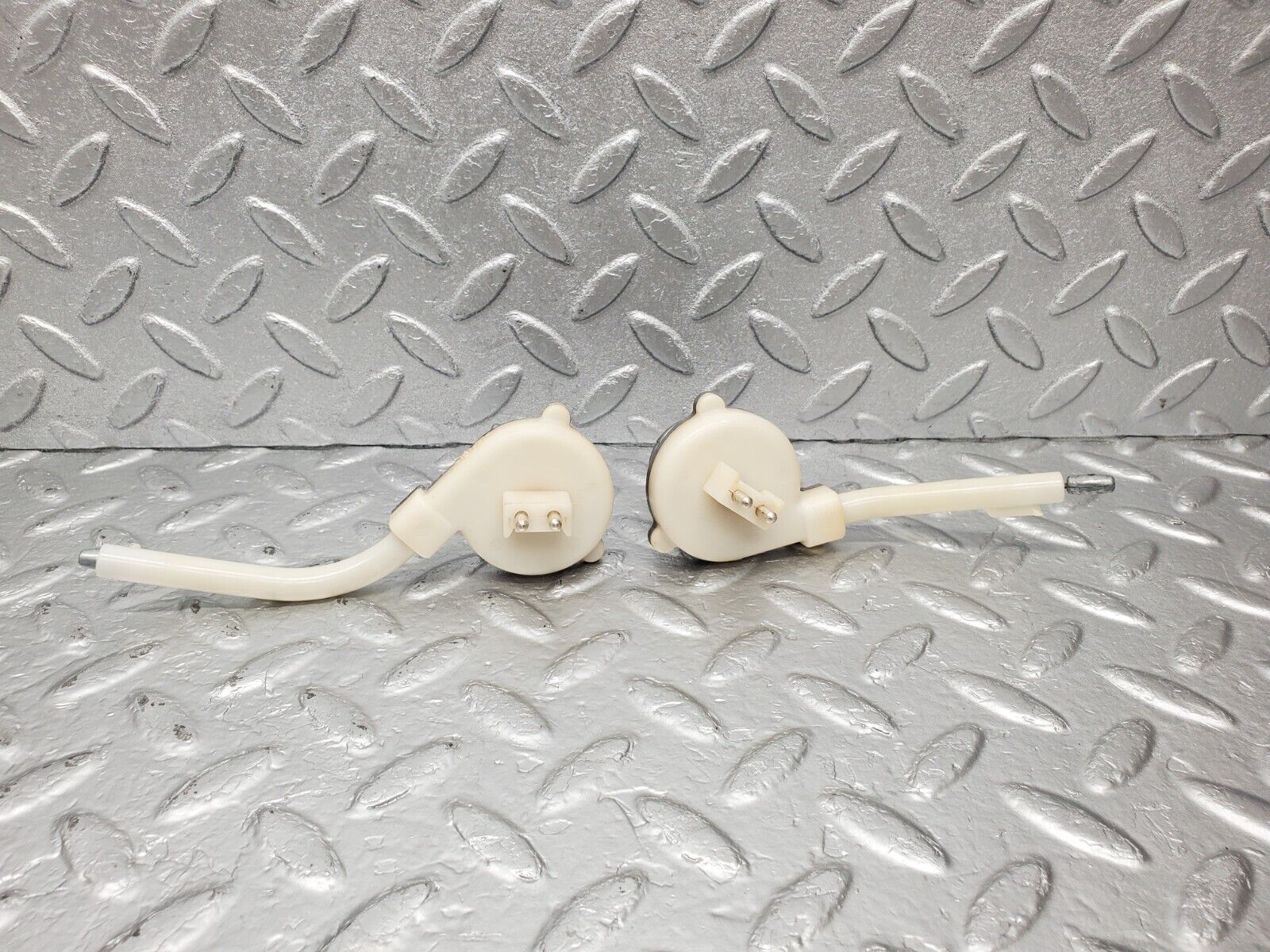 46445 Mercedes-Benz C123 280CE Coupe Heater Regulator 1238300385 1238300485