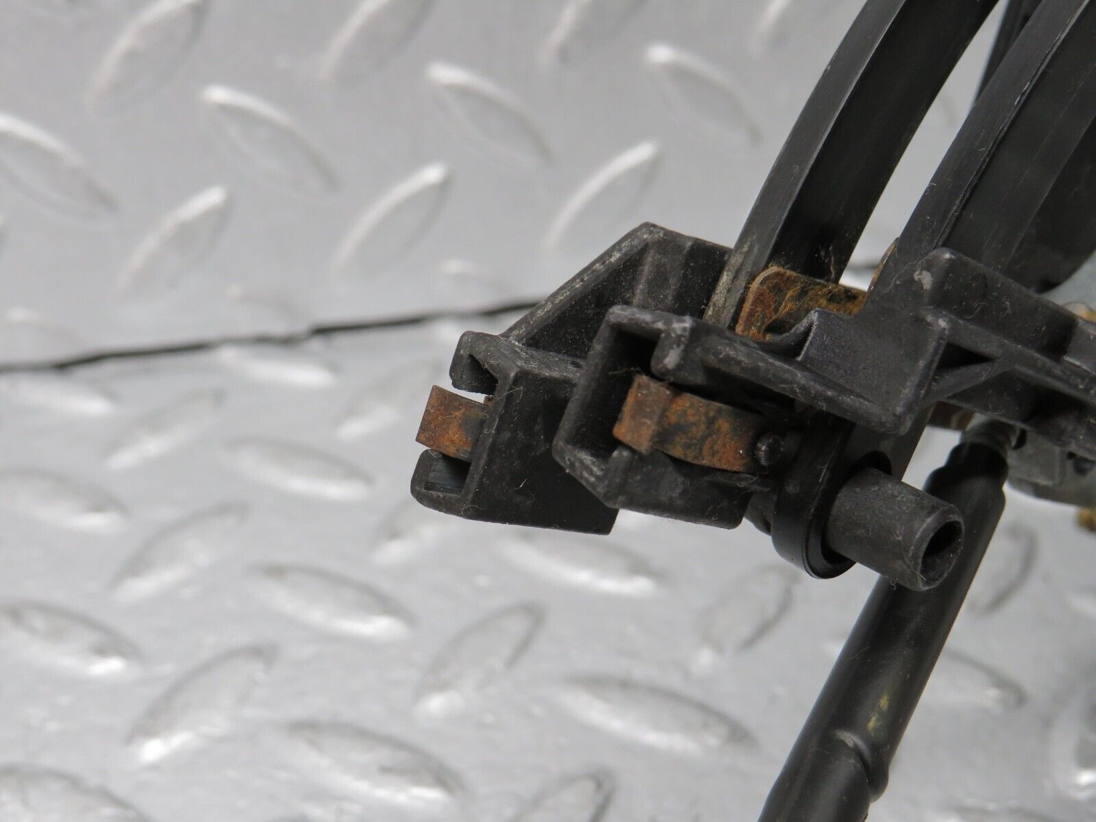 39130 Mercedes-Benz R107 500SL Heater Control Mechanism