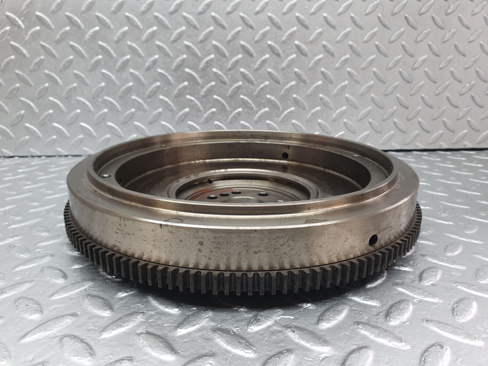 42725 Mercedes-Benz W201 190 2.0L Flywheel Starter Ring Manual Gearbox 1020320901