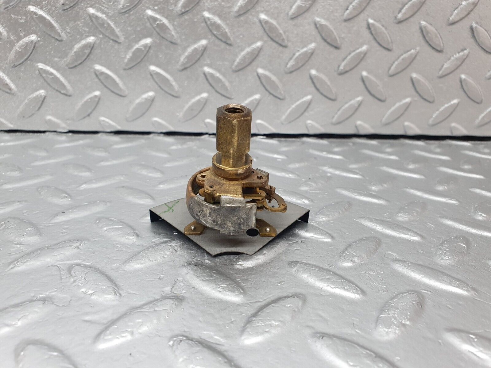 43372 Mercedes-Benz W108 280SE Oil Pressure Gauge