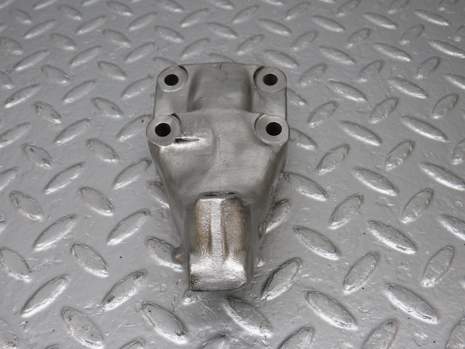 33556 Mercedes-Benz C107 R107 Engine Mount Bracket Left Side 1162232204