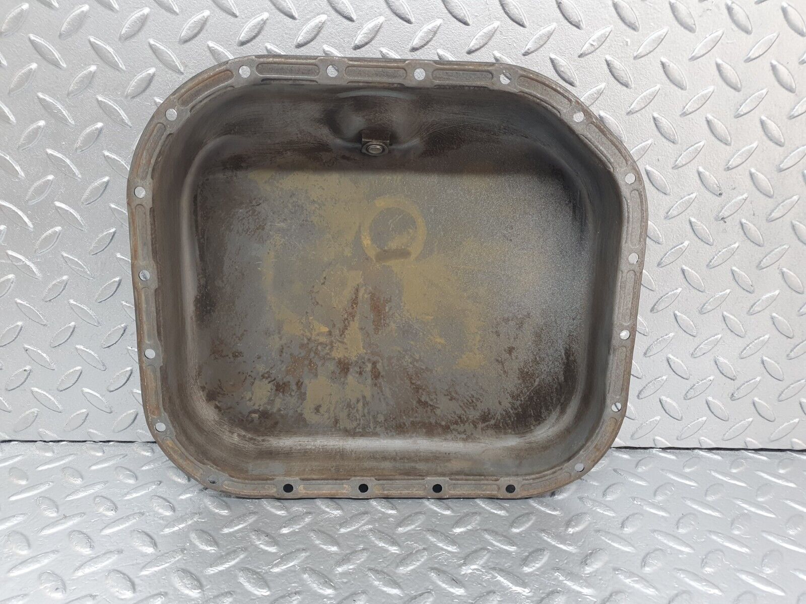 43623 Mercedes-Benz C126 380SEC Coupe Oil Pan Oil Sump