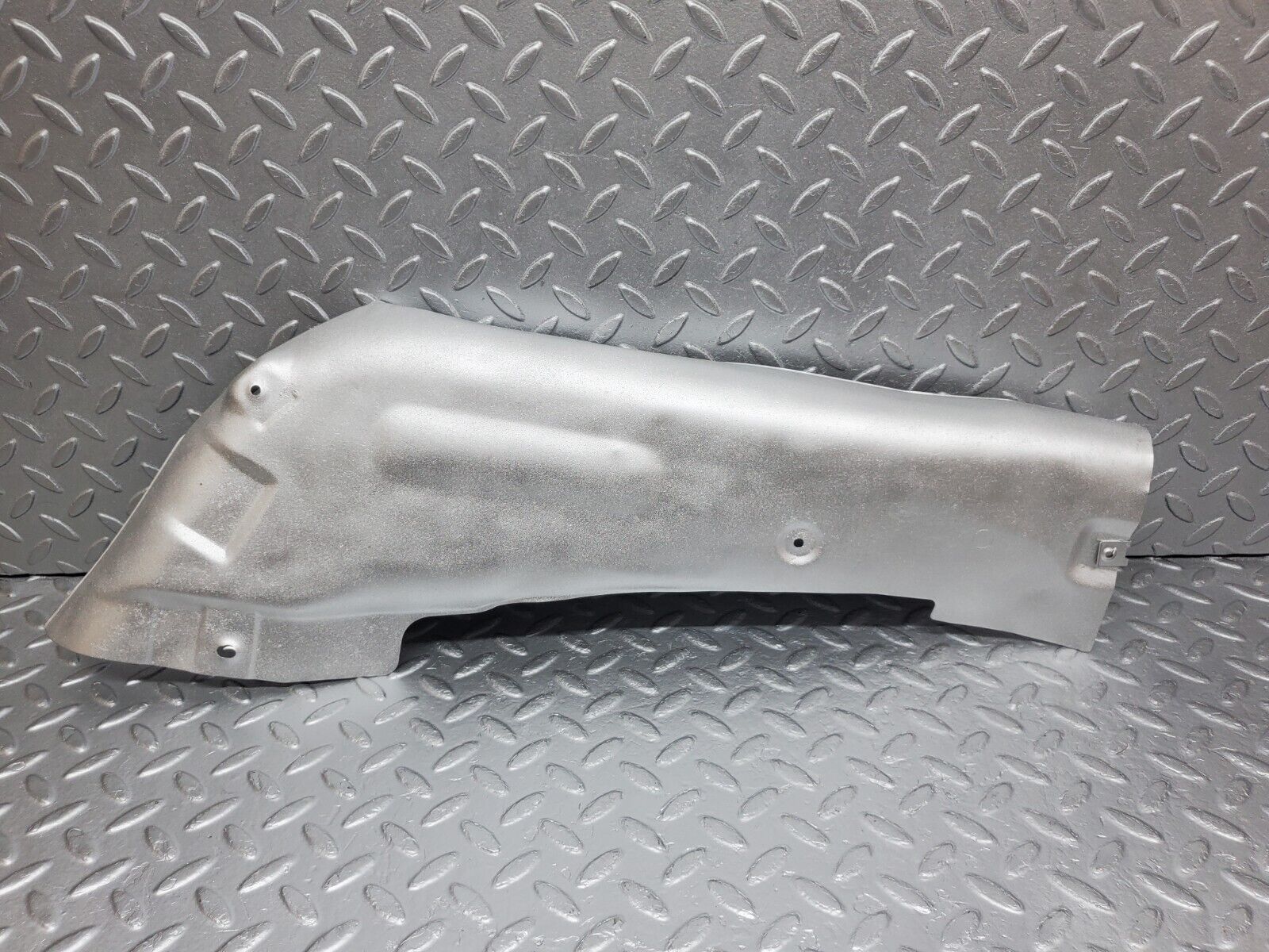 45907 Mercedes-Benz W126 420SE Exhaust Heat Shield
