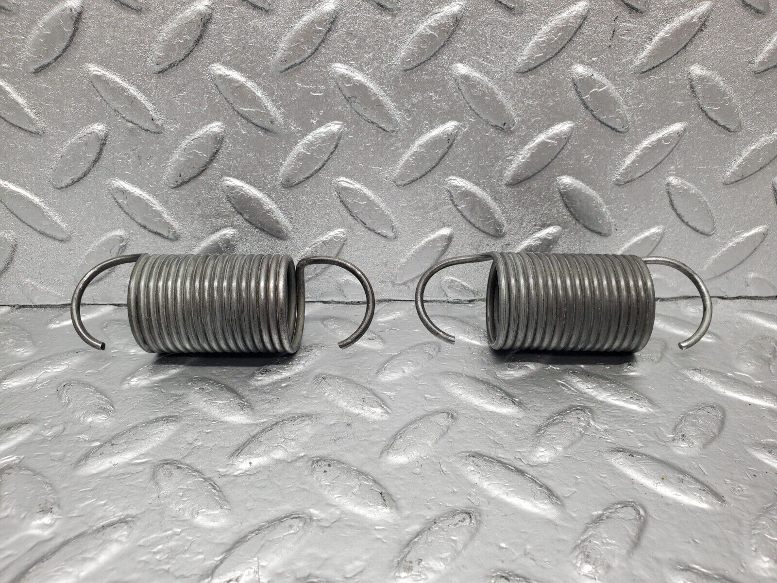 46656 Mercedes-Benz C123 280CE Coupe Front Seat Adjustment Spring Pair