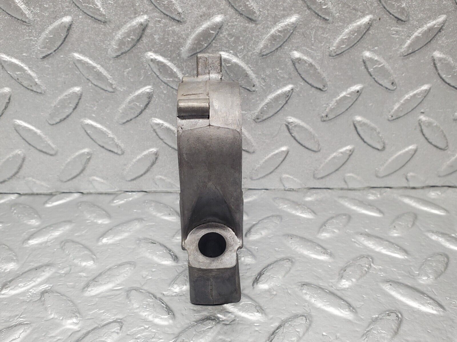 46260 Mercedes-Benz W126 420SE Camshaft Tower Bearing 1160513610