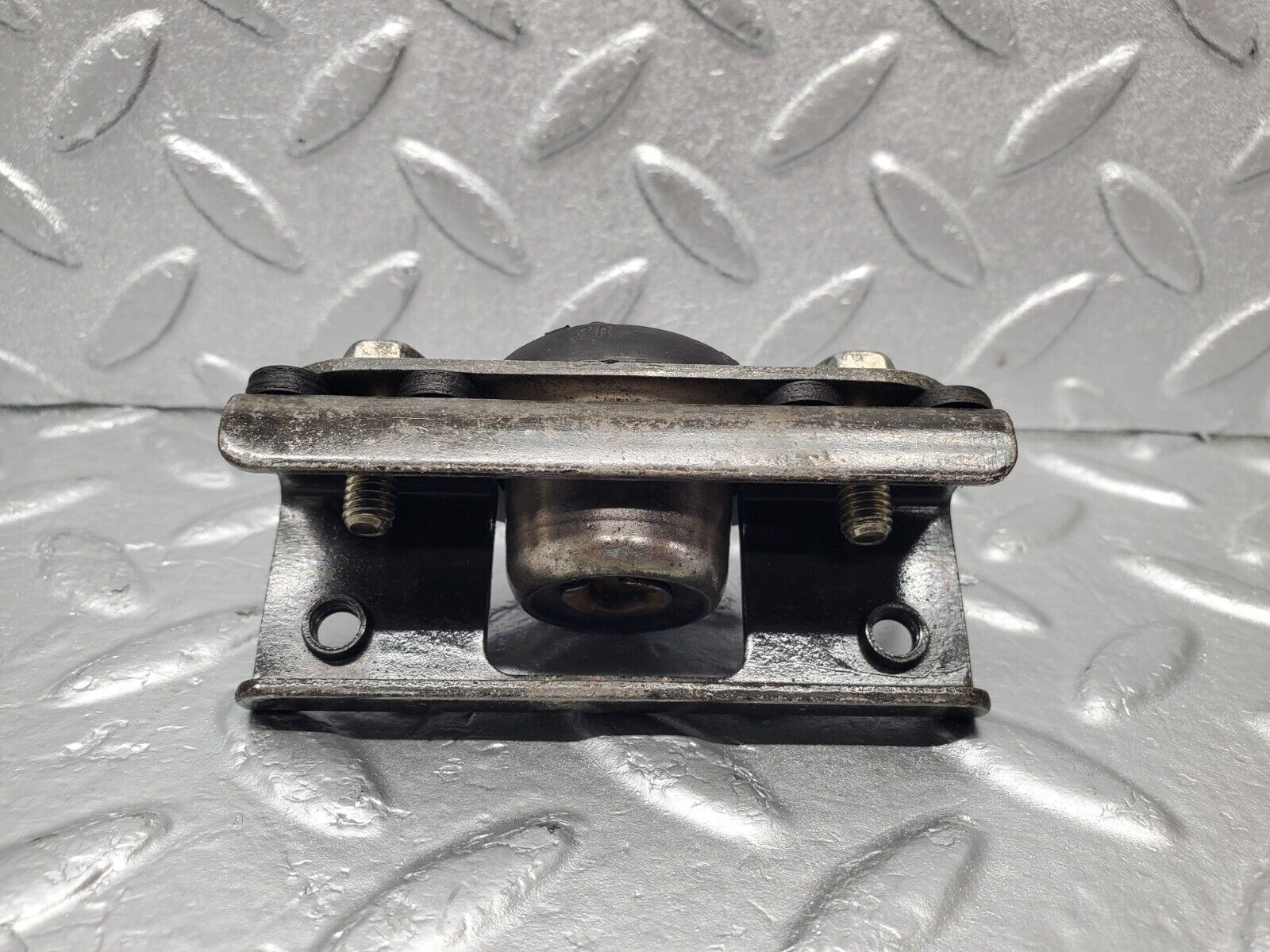 46991 Mercedes-Benz R129 320SL Coupe Roof Lock Latch 1296300320