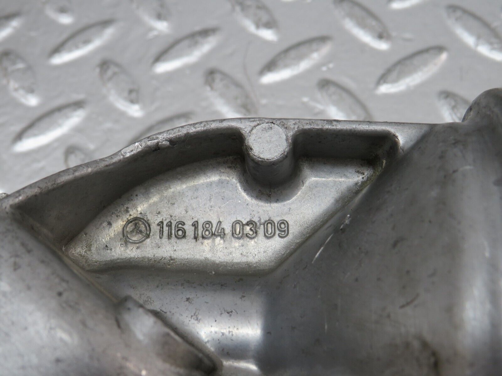 25094 Mercedes-Benz R107 C107 Oil Filter Housing 1161840309