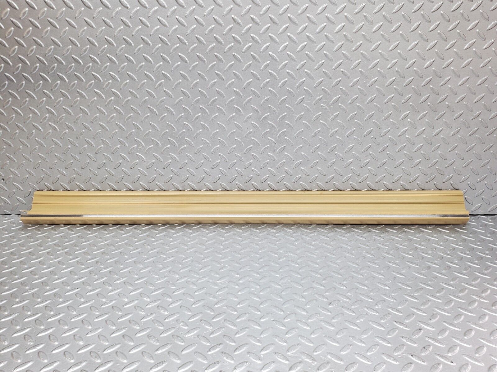 45483 Mercedes-Benz C123 230CE Coupe Left Door Sill Trim Beige