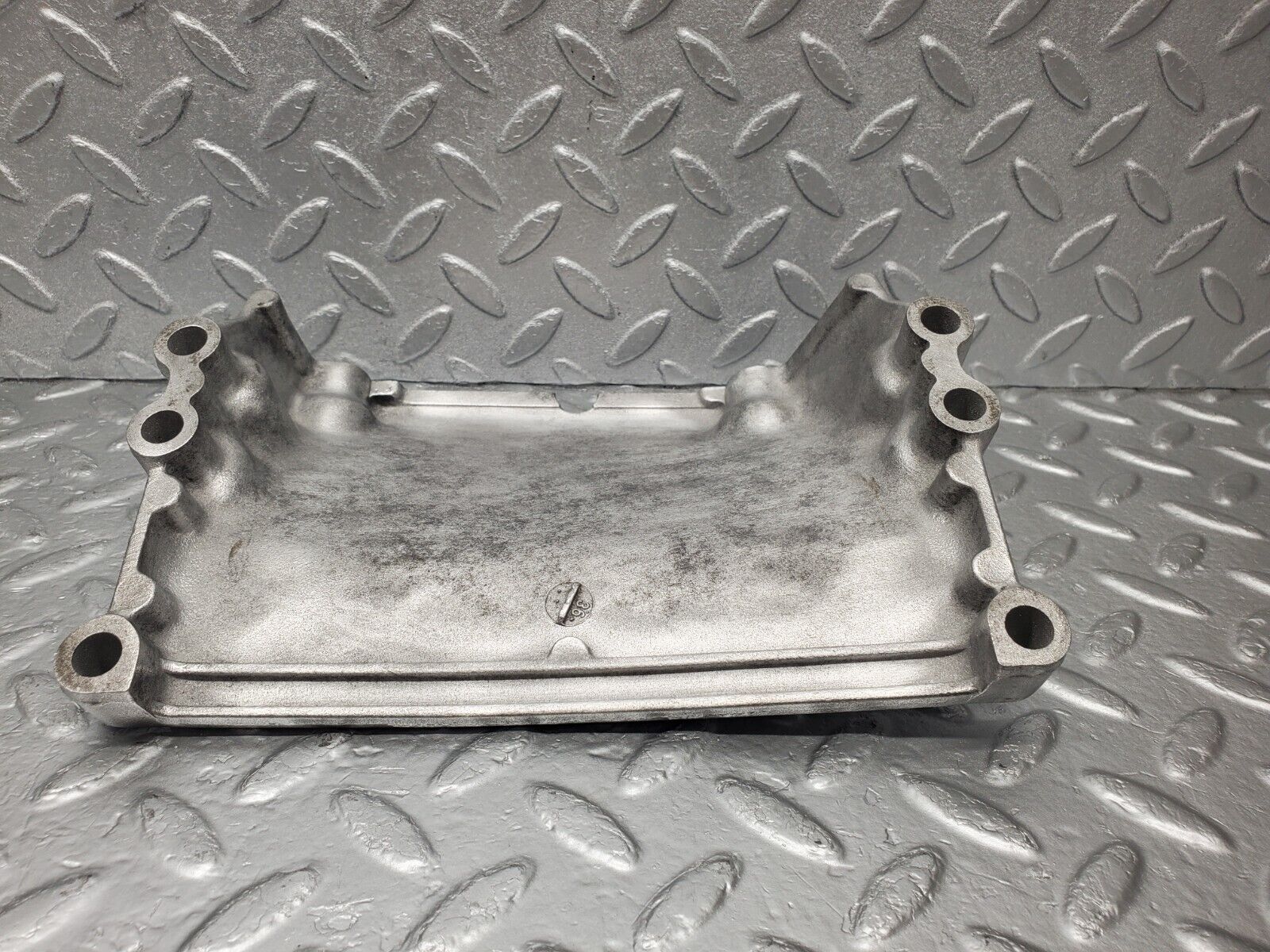 46648 Mercedes-Benz C123 280CE Coupe Gearbox Support 1100140195