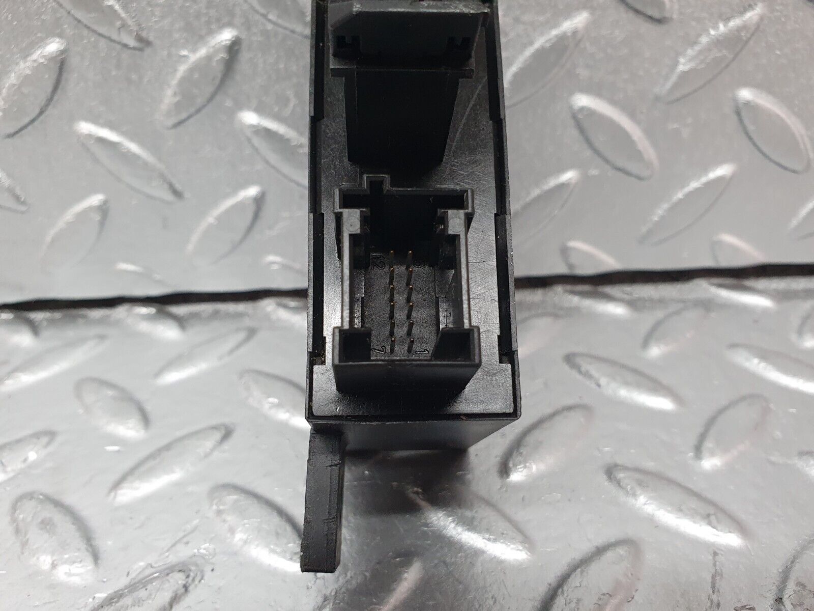 42153 Mercedes-Benz R129 320SL Coupe Remote Central Locking Control Module 2108202126