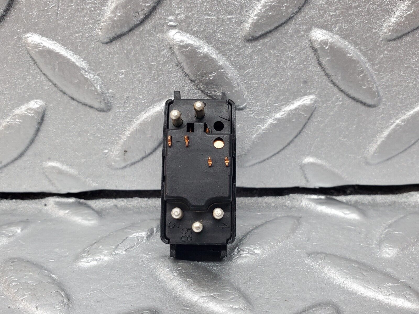 45667 Mercedes-Benz W126 420SE Electric Window Switch Left 1248204610