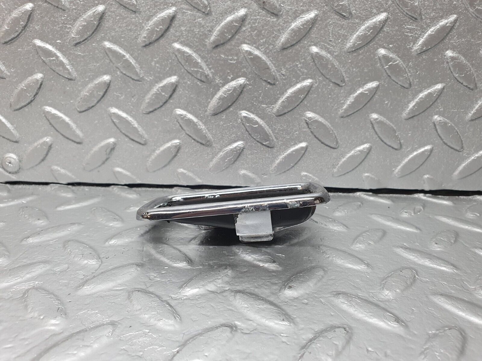 43106 Mercedes-Benz W108 280SE Chrome Frame For Door Opener Left 1087660511