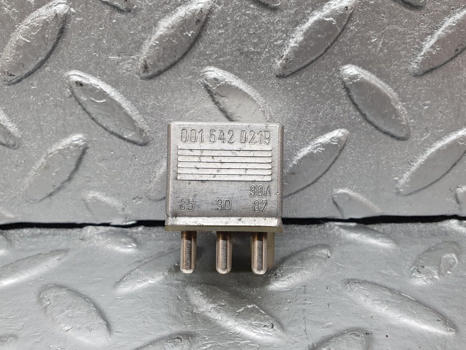 44076 Mercedes-Benz C123 230CE Coupe Multi Purpose Relay 0015420219