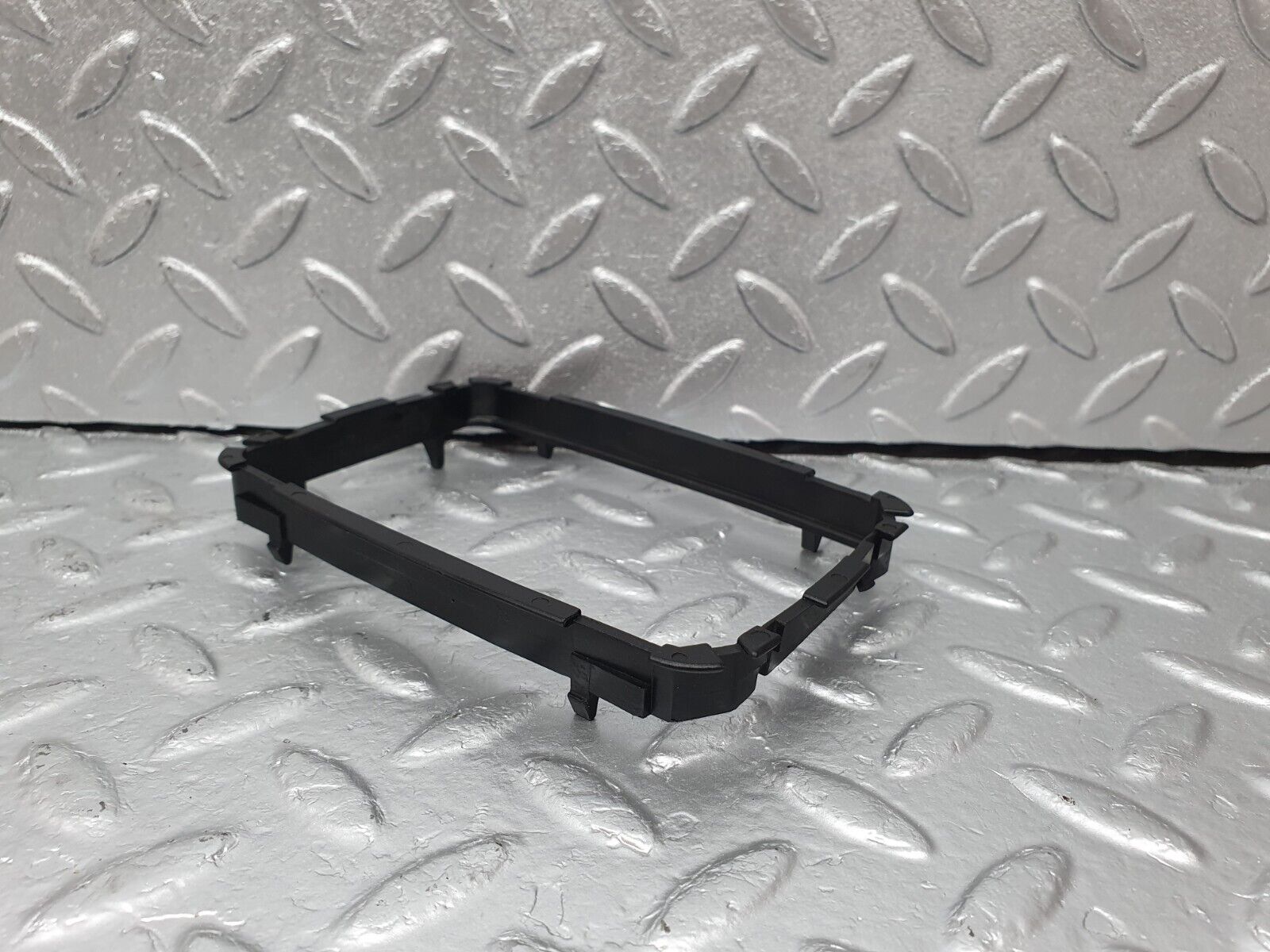 41598 Mercedes-Benz W124 200E Manual Gear Selector Surround Trim