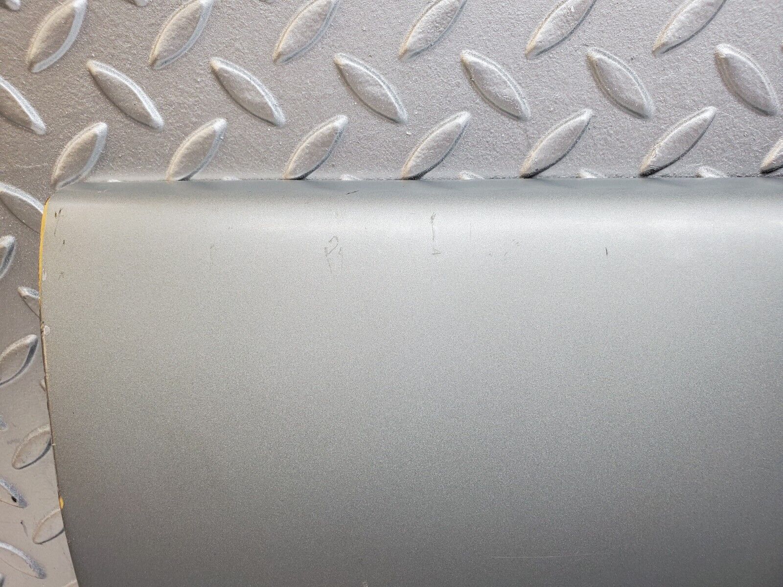 44926 Mercedes-Benz R129 300SL Coupe Right Door Lower Moulding Trim 1296900440