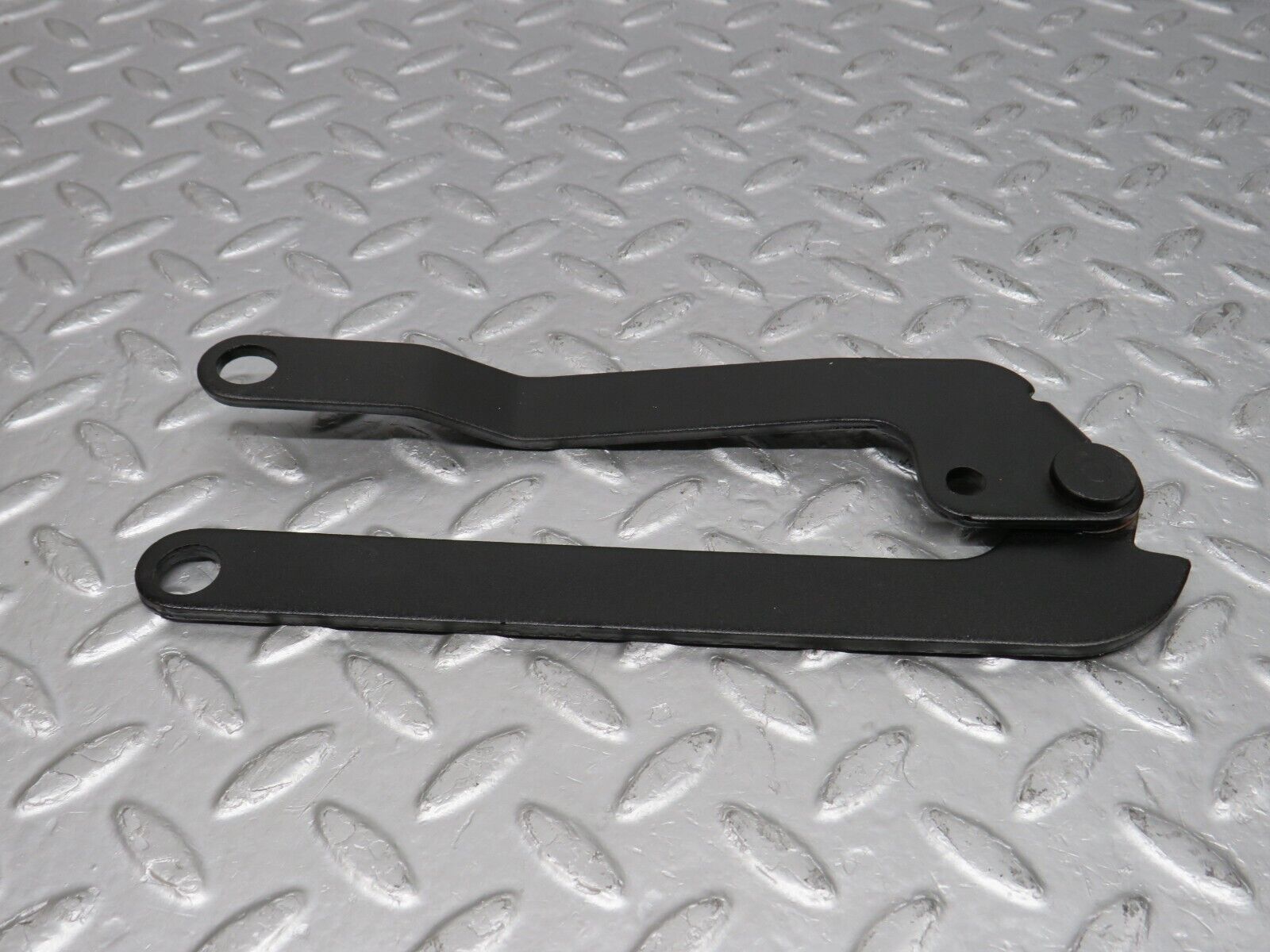 39259 Mercedes-Benz R107 500SL Bonnet Hinge Left Side