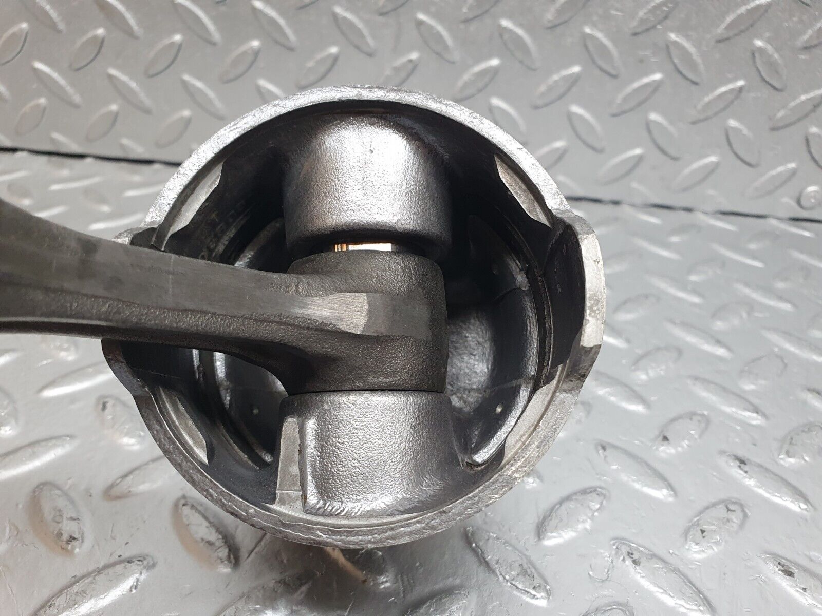 43874 Mercedes-Benz W108 280SE Piston With Connecting Rod 87.47 mm 13002