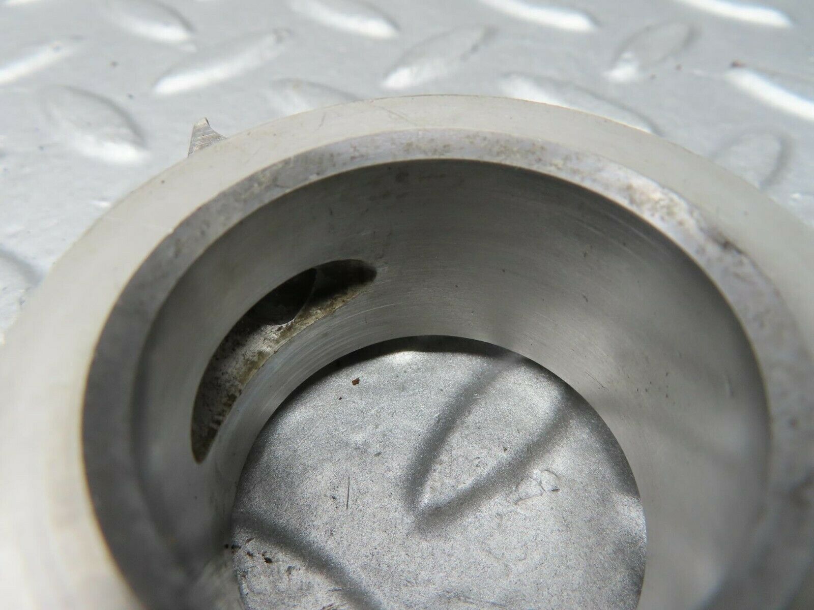 15639 Mercedes-Benz R107 450SL Camshaft Tower Bearing 1160513310