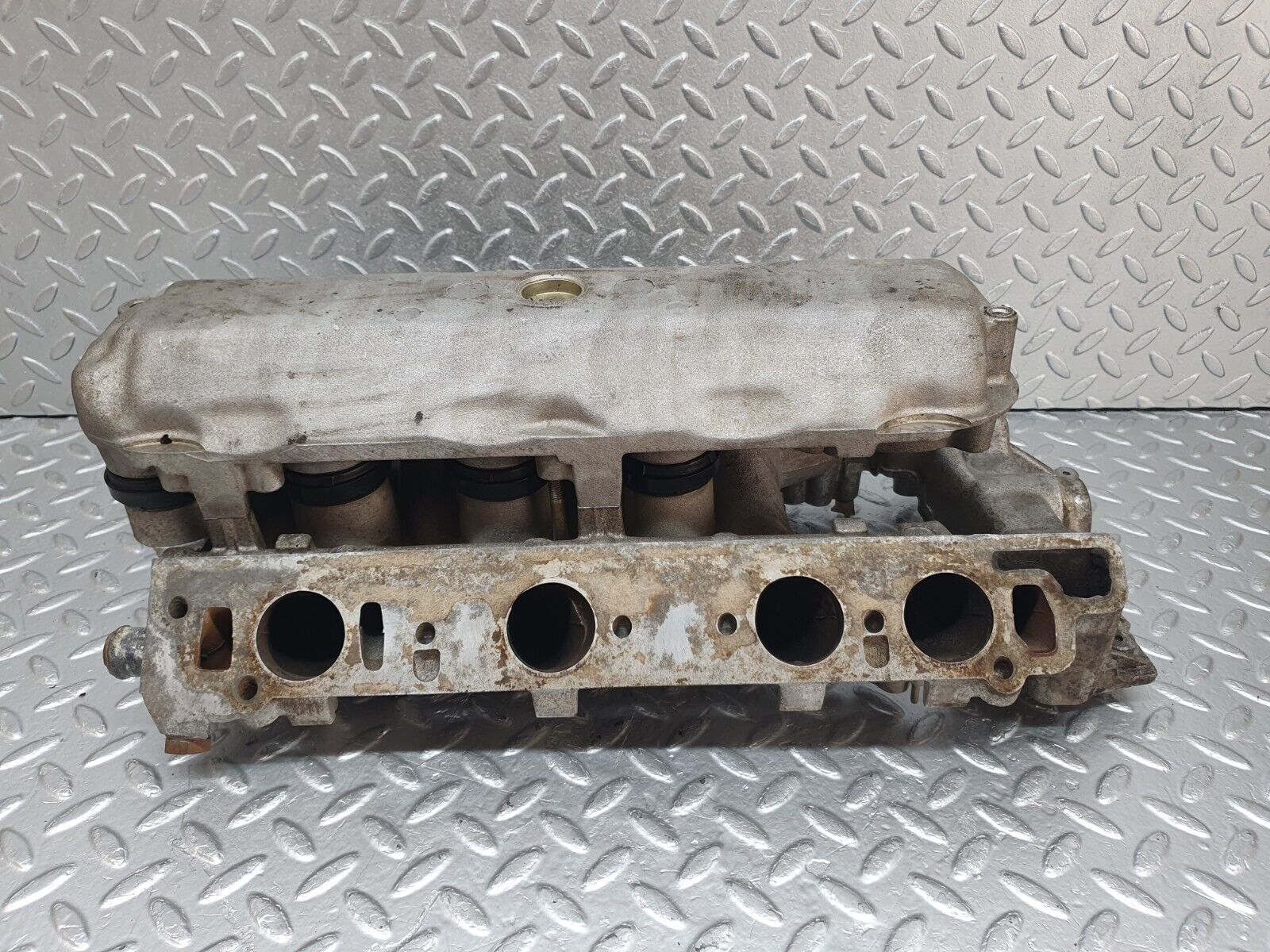 43826 Mercedes-Benz C126 380SEC Coupe Air Intake Manifold 1161414801 1161415301