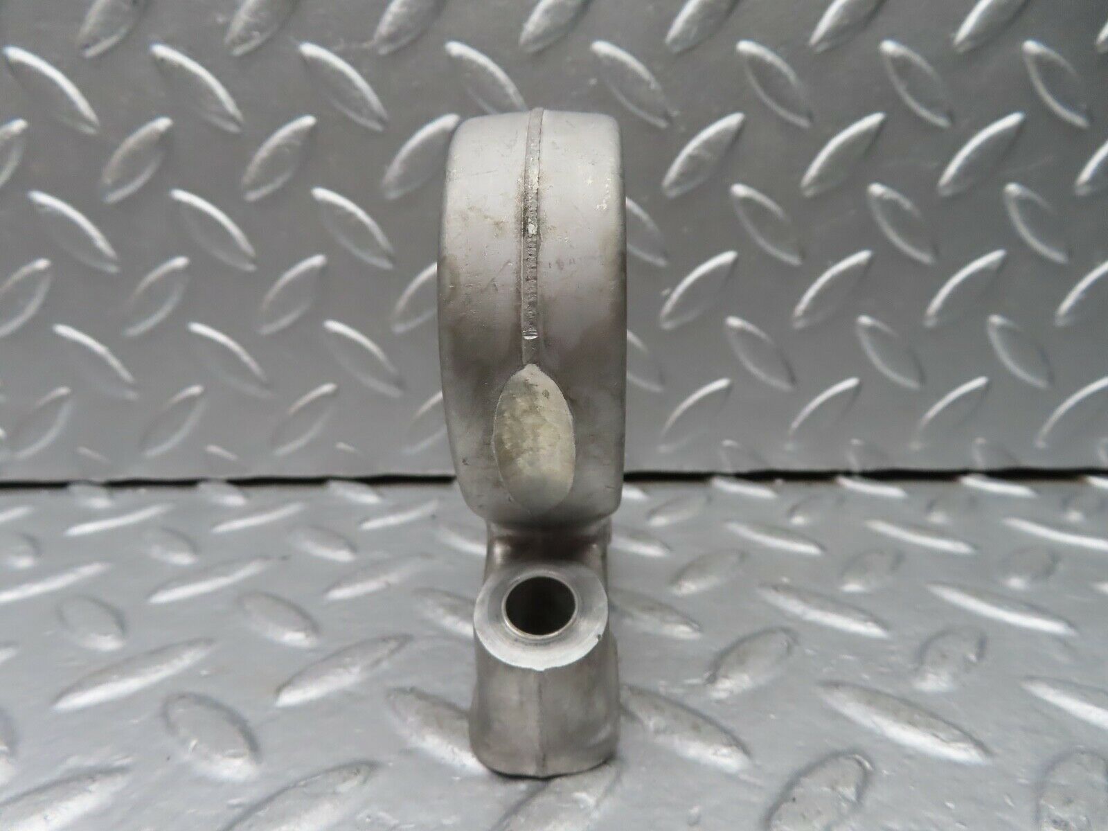 20644 Mercedes-Benz R107 450SL Camshaft Tower Bearing 1160512712