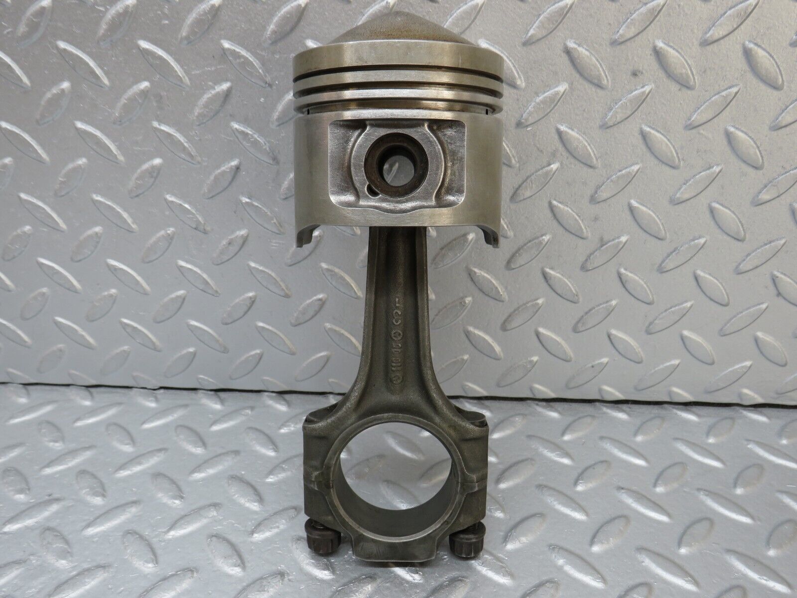 35586 Mercedes-Benz R107 280SL Piston With Connecting Rod 85.986 11005