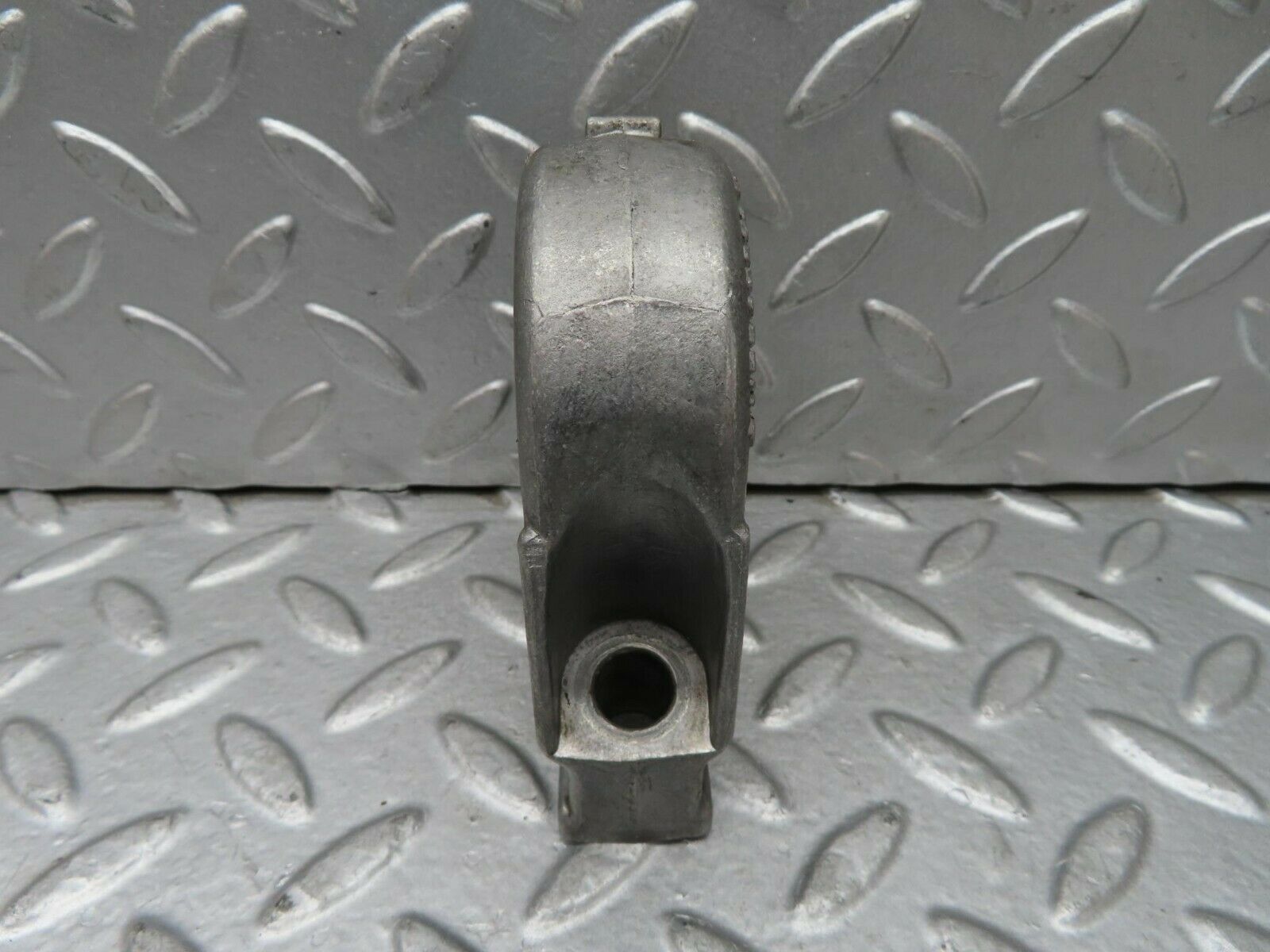 15647 Mercedes-Benz R107 450SL Camshaft Tower Bearing 1160514312