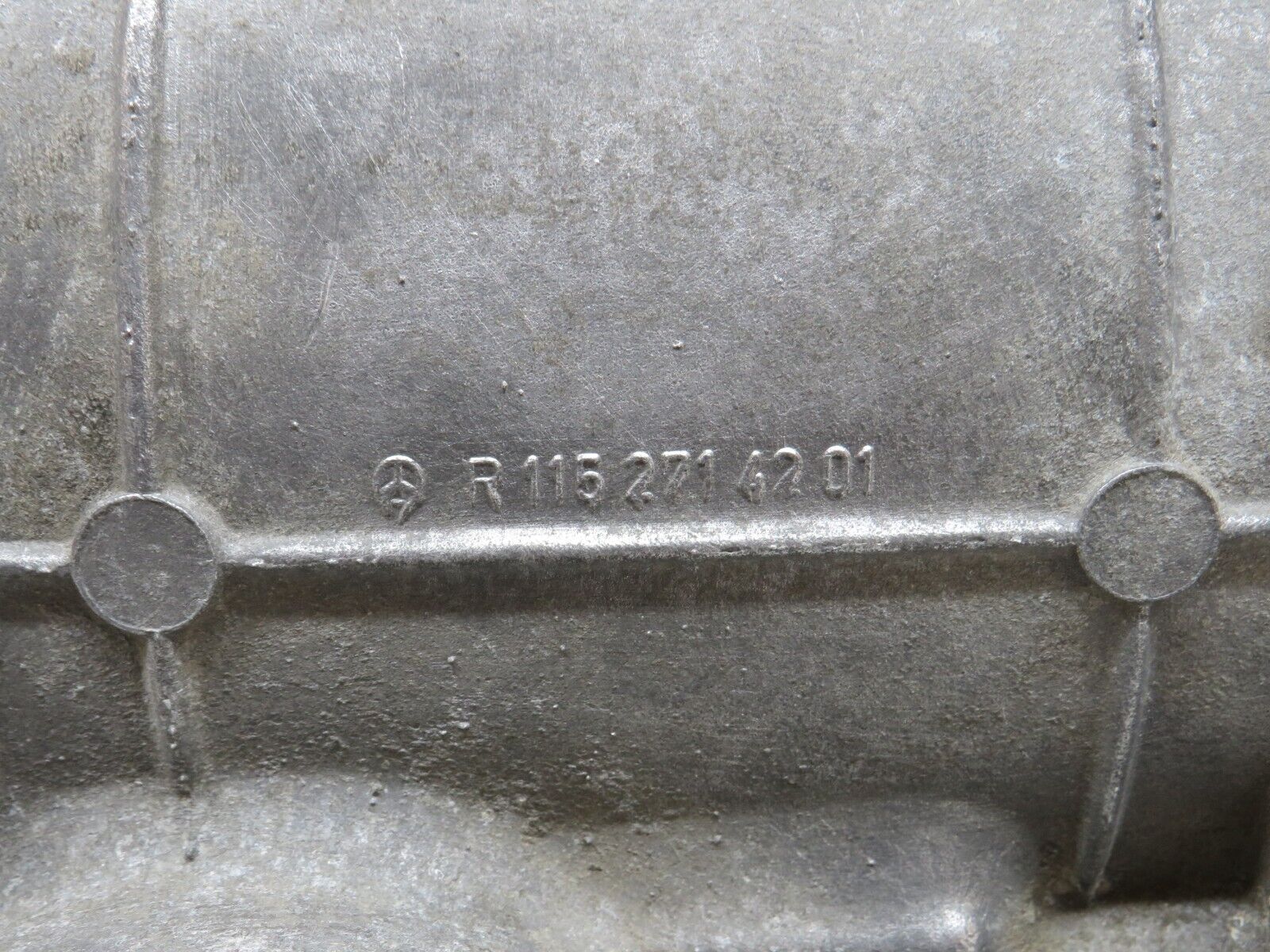 36406 Mercedes-Benz R107 450 Automatic Gearbox Housing 722.002 1152714201 1162700301