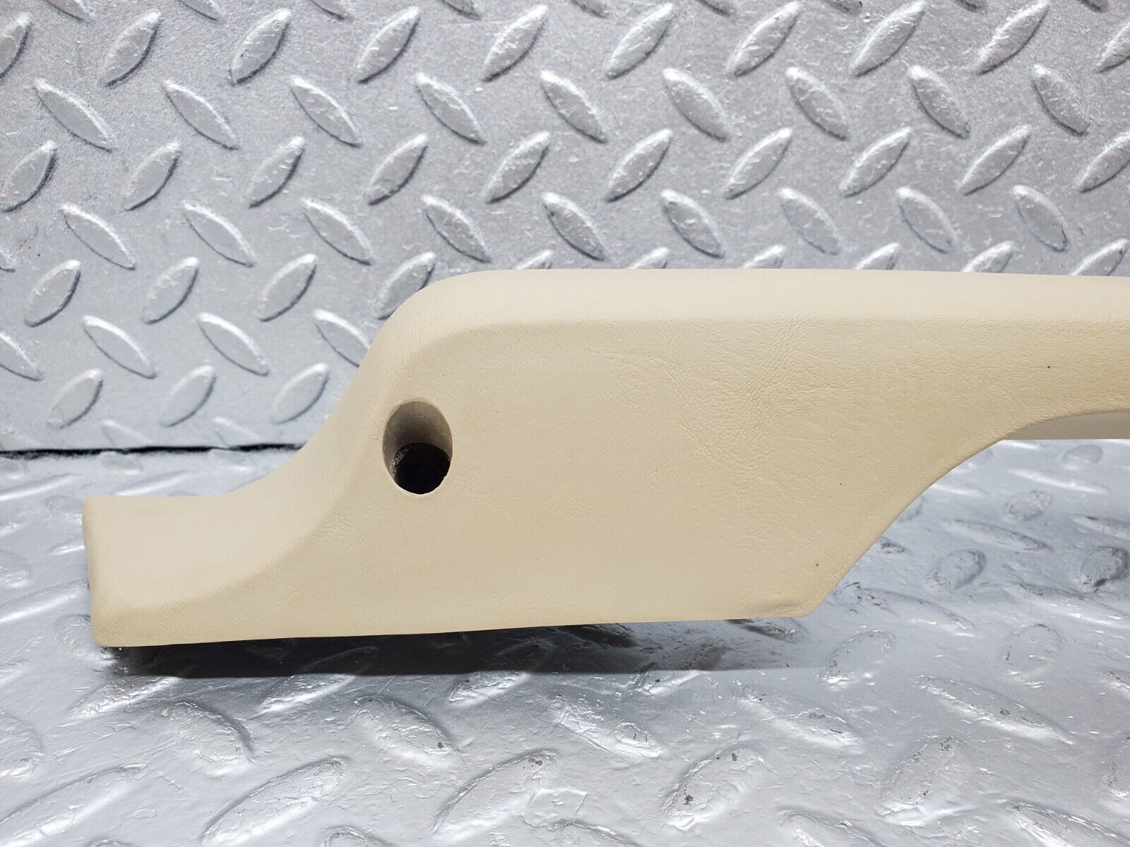 45614 Mercedes-Benz W126 420SE Rear Left Interior Door Handle Beige 1269701101