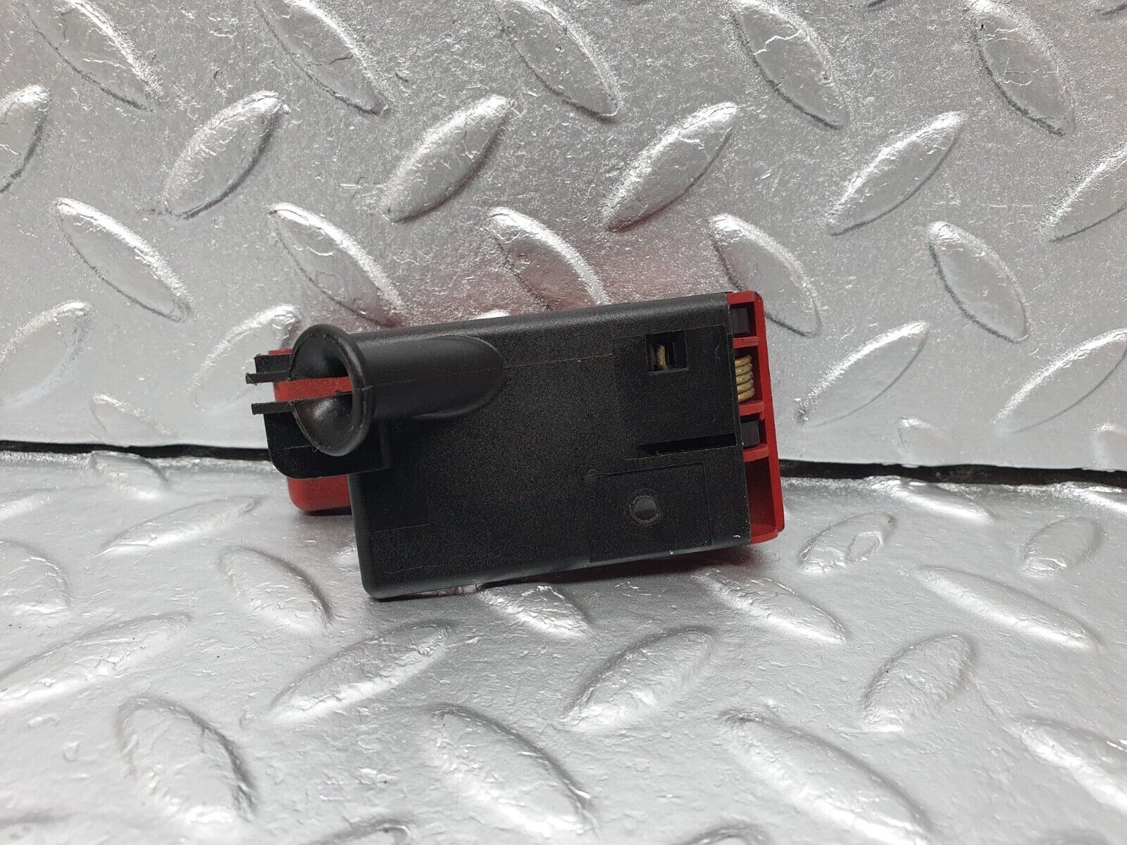 41847 Mercedes-Benz W202 C200 Bonnet Release Handle