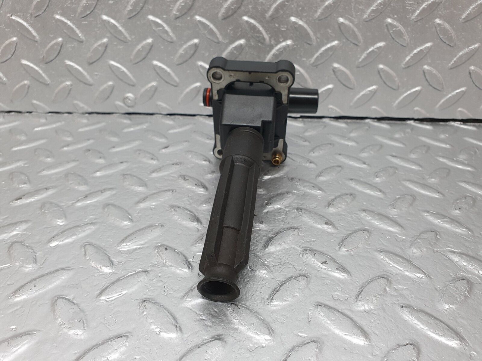 42337 Mercedes-Benz R129 320SL Coupe Ignition Coil Bosch 0221506444 0001587003 0001593642