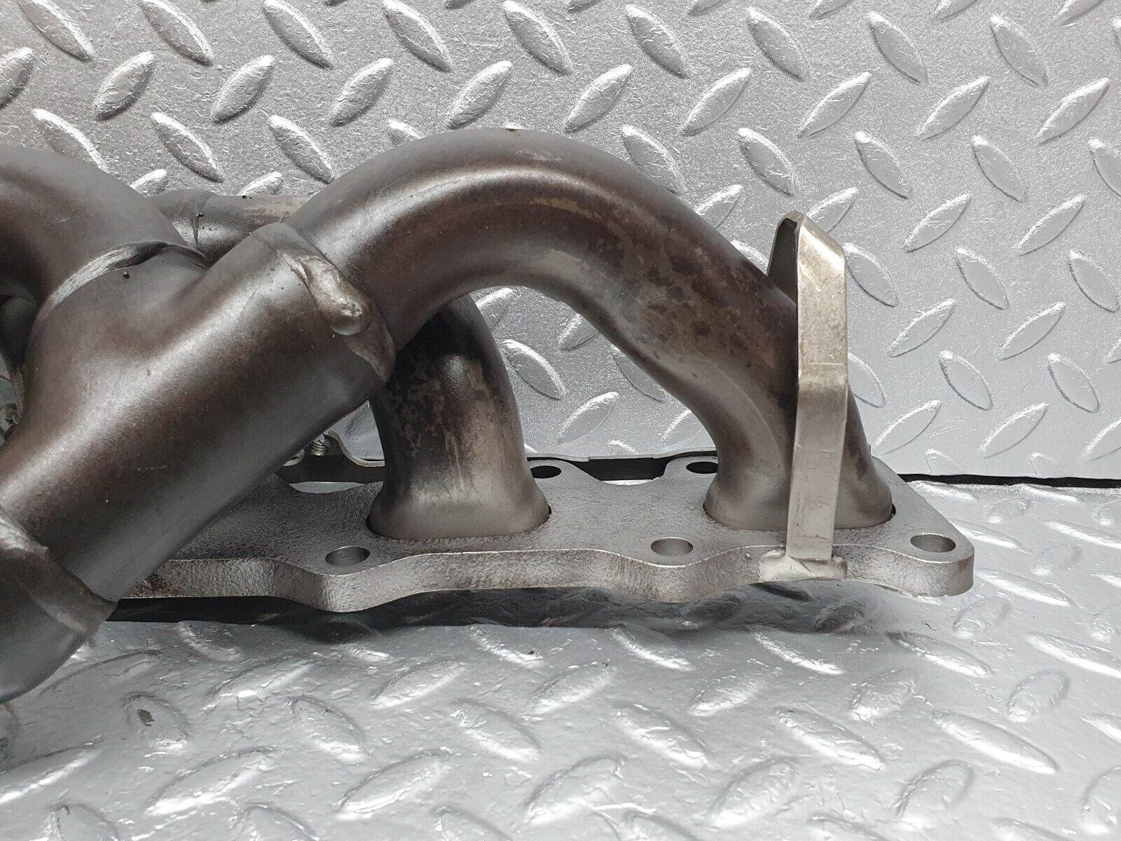 42091 Mercedes-Benz W202 C200 Exhaust Manifold 1111420140