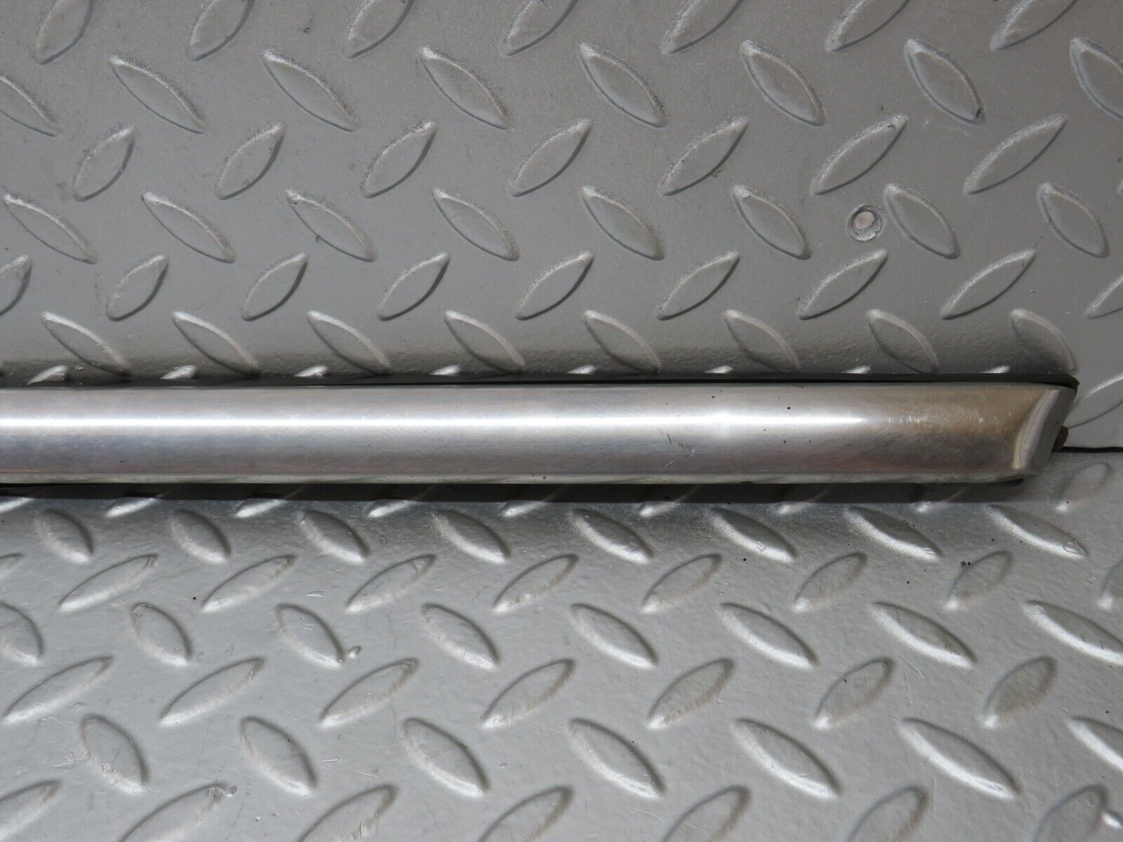 35369 Mercedes-Benz R107 280SL Right Skirt Chrome Strip Trim