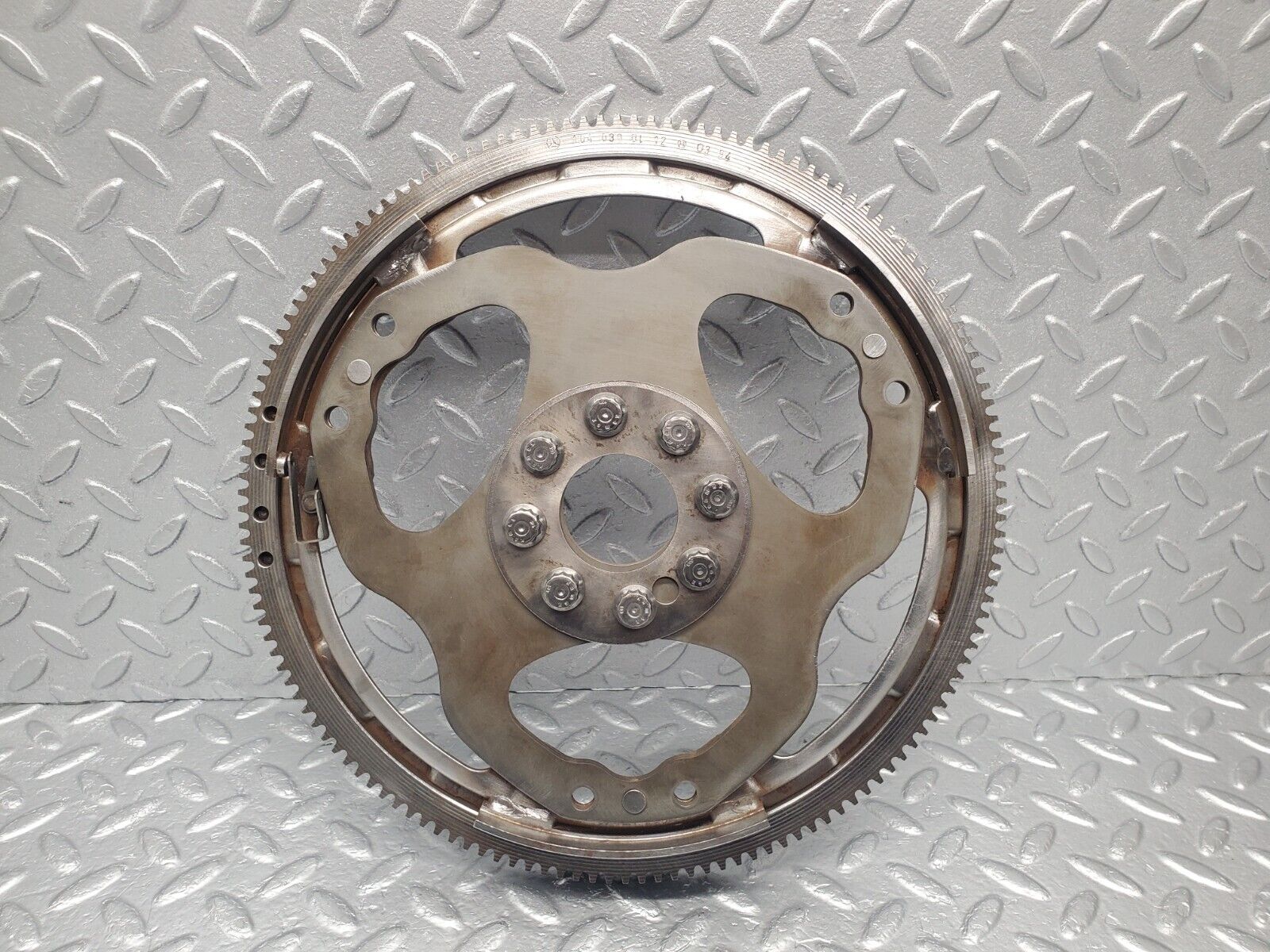 46220 Mercedes-Benz W124 280E Flywheel Starter Ring & Bolts 1040300112