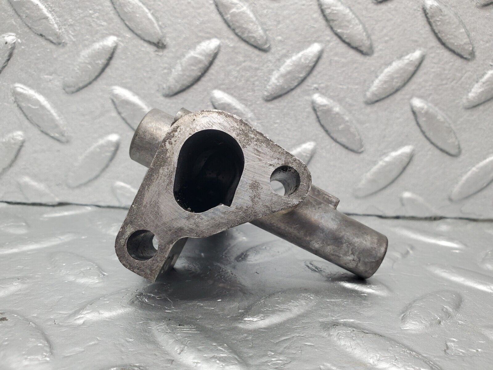 46323 Mercedes-Benz W123 230E Idle Control Valve 1020941212