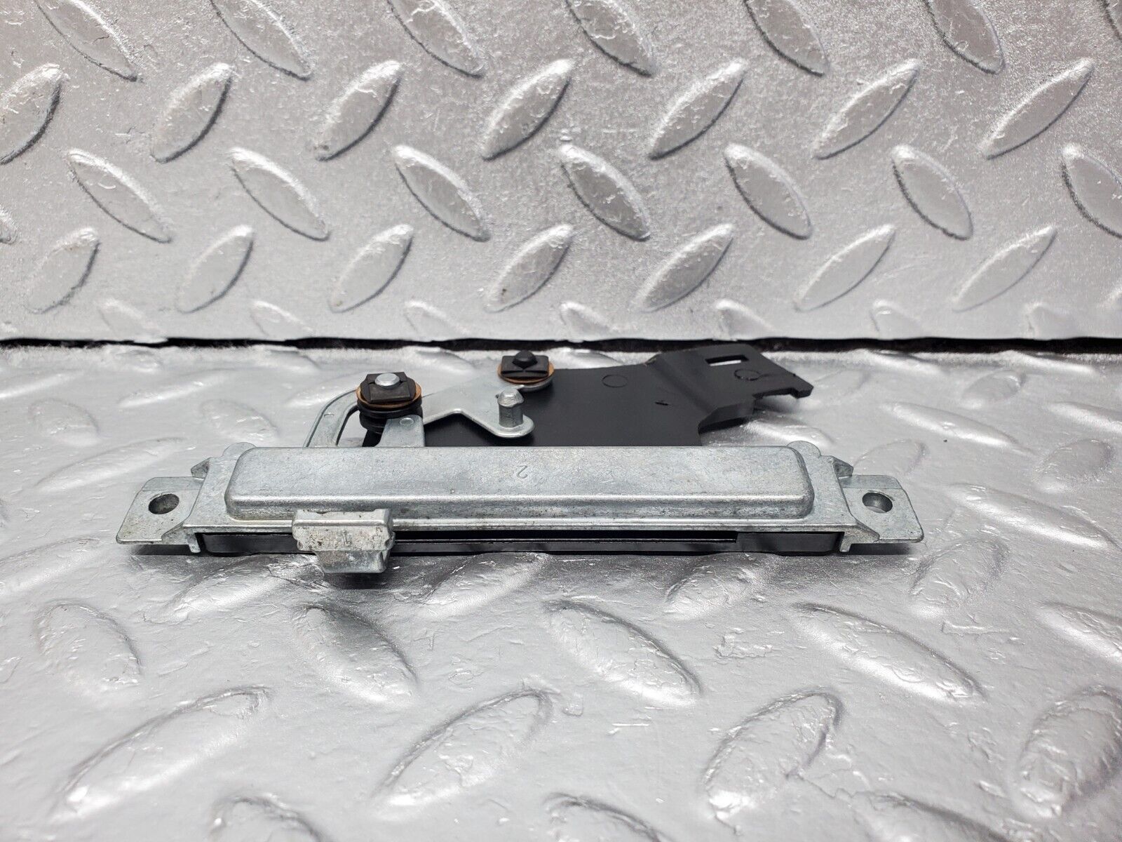 45655 Mercedes-Benz W126 420SE Rear Heater Regulator 1268300385