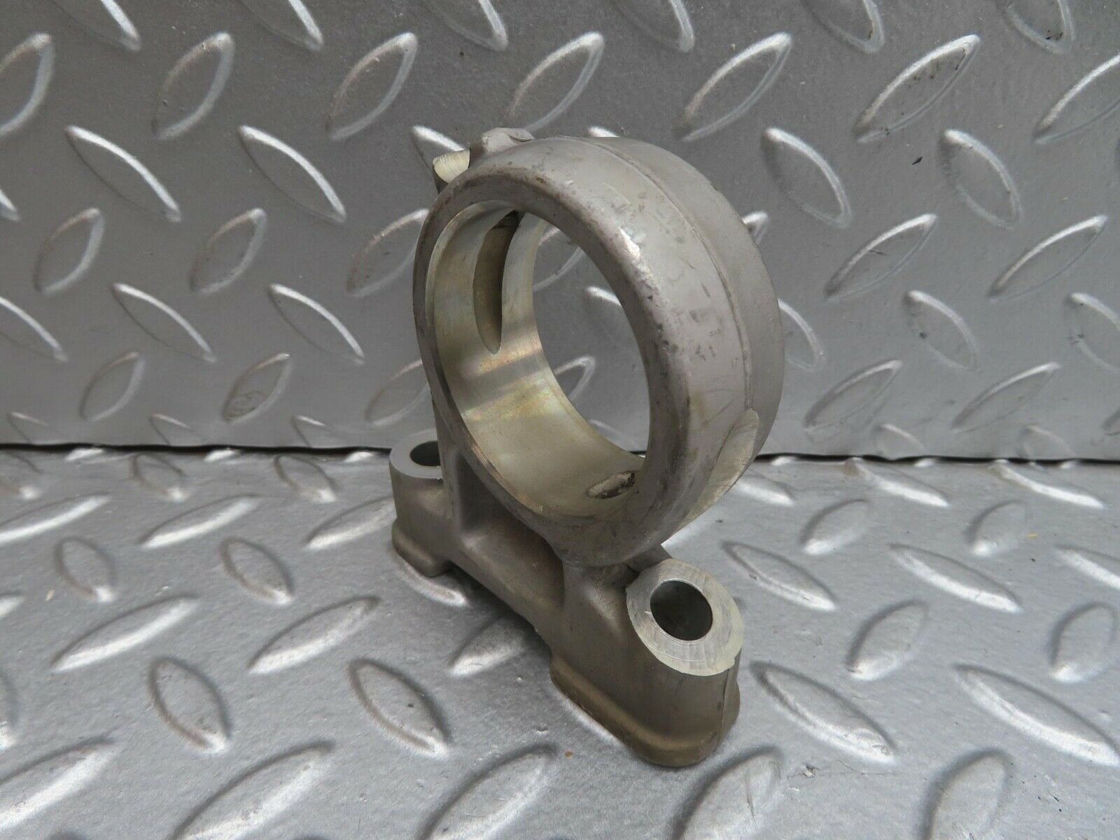 13731 Mercedes-Benz R107 450SL Camshaft Tower Bearing 1160512712