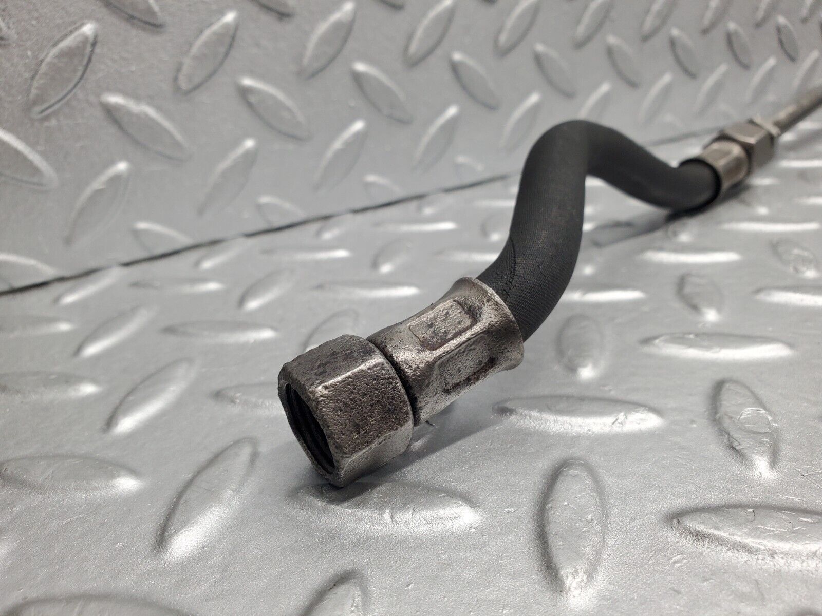 46729 Mercedes-Benz C123 280CE Coupe Automatic Gearbox Oil Hose Pipe