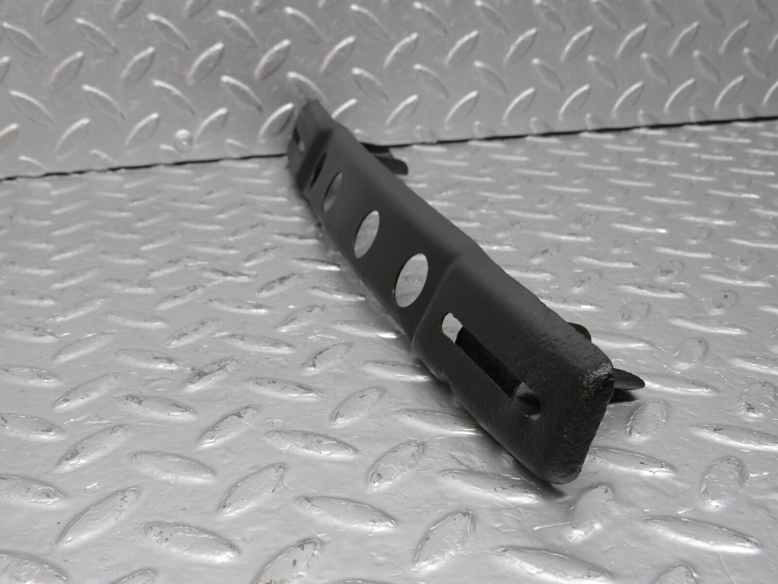 40120 Mercedes-Benz R107 350SL number Plate Holder Bracket