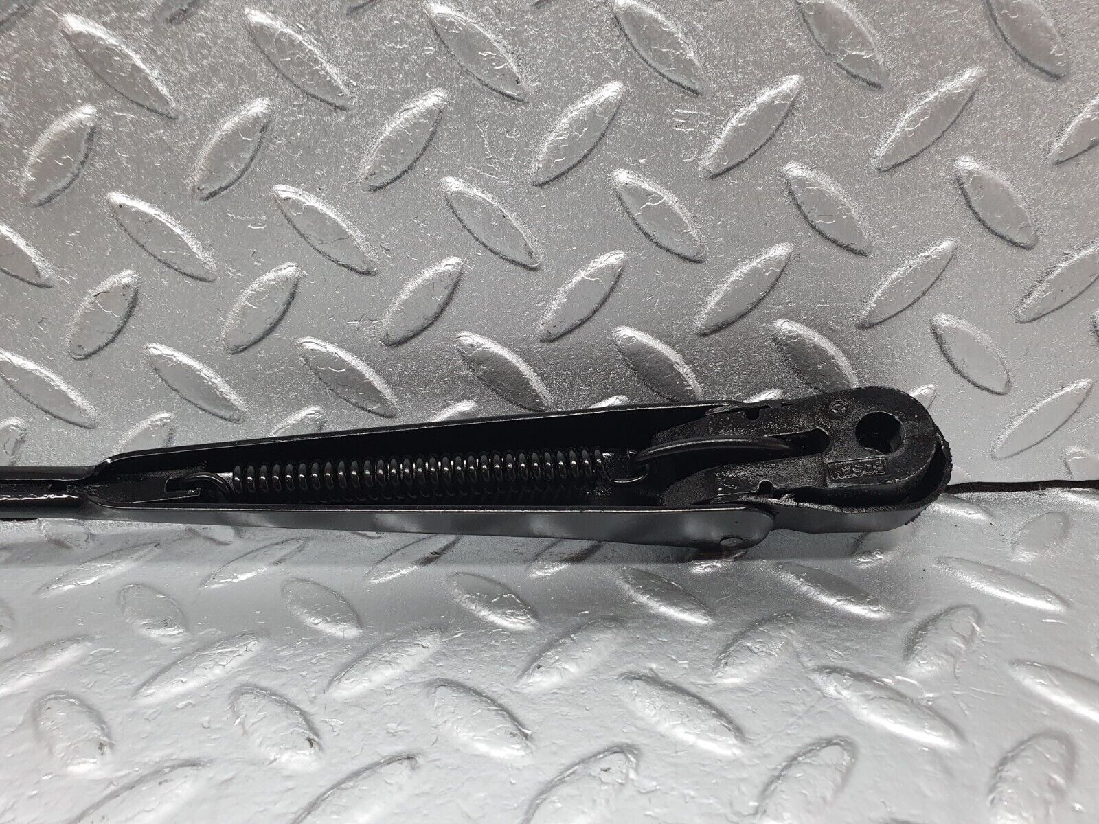 43704 Mercedes-Benz C126 380SEC Coupe Windscreen Wiper Arm Right Side Bosch