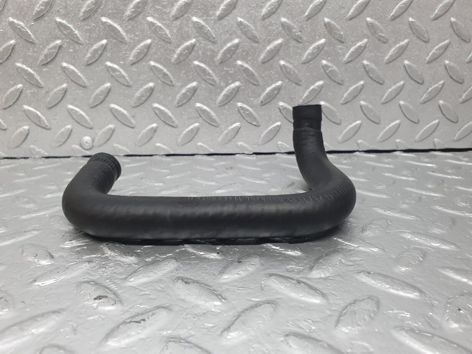 43957 Mercedes-Benz C123 230CE Coupe Heater Radiator Hose Pipe 1238320194