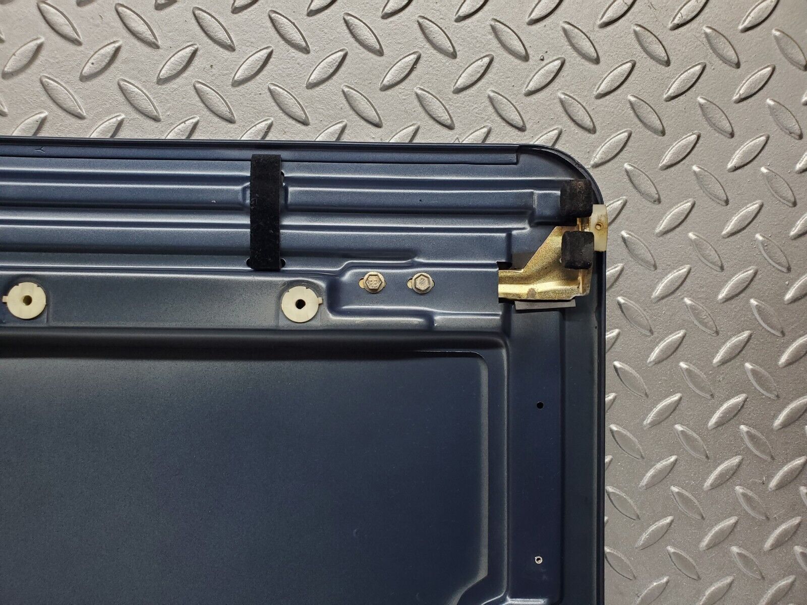 44873 Mercedes-Benz W124 220E Sunroof Panel