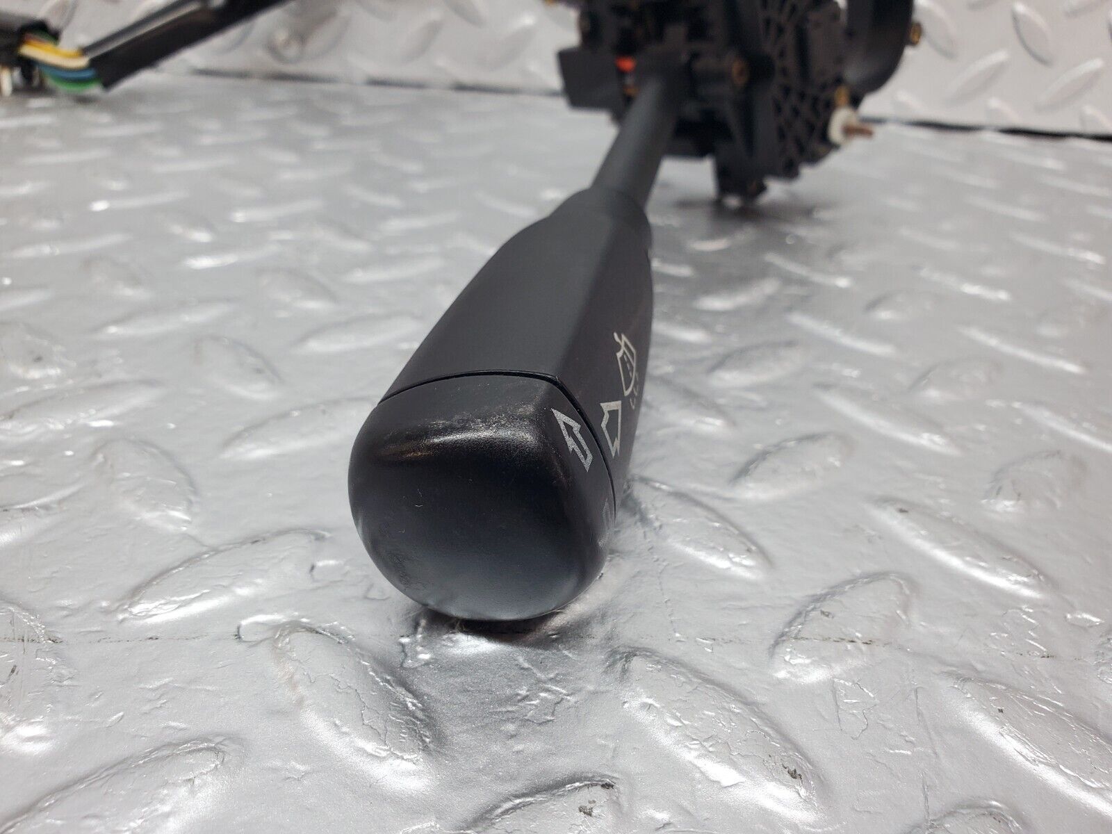 45777 Mercedes-Benz W126 420SE Indicator Wiper Stalk