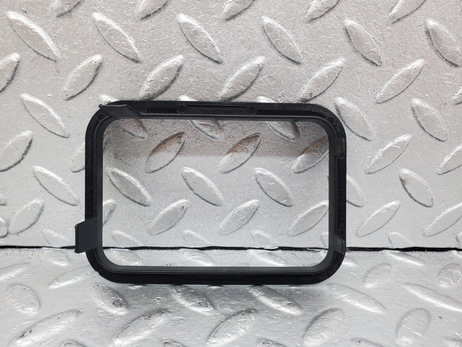 44889 Mercedes-Benz R129 300SL Coupe Gear Selector Surround Trim 1292670088