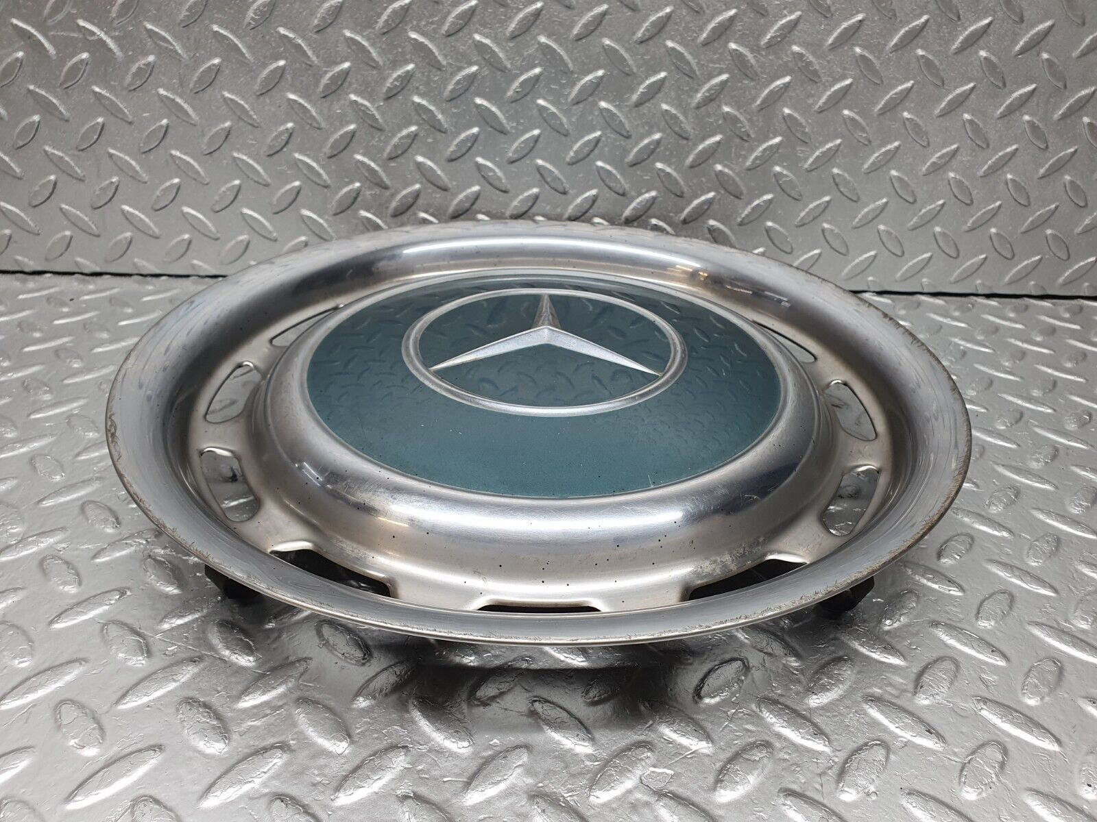 44163 Mercedes-Benz C123 230CE Coupe Wheel Hub Cap 14''