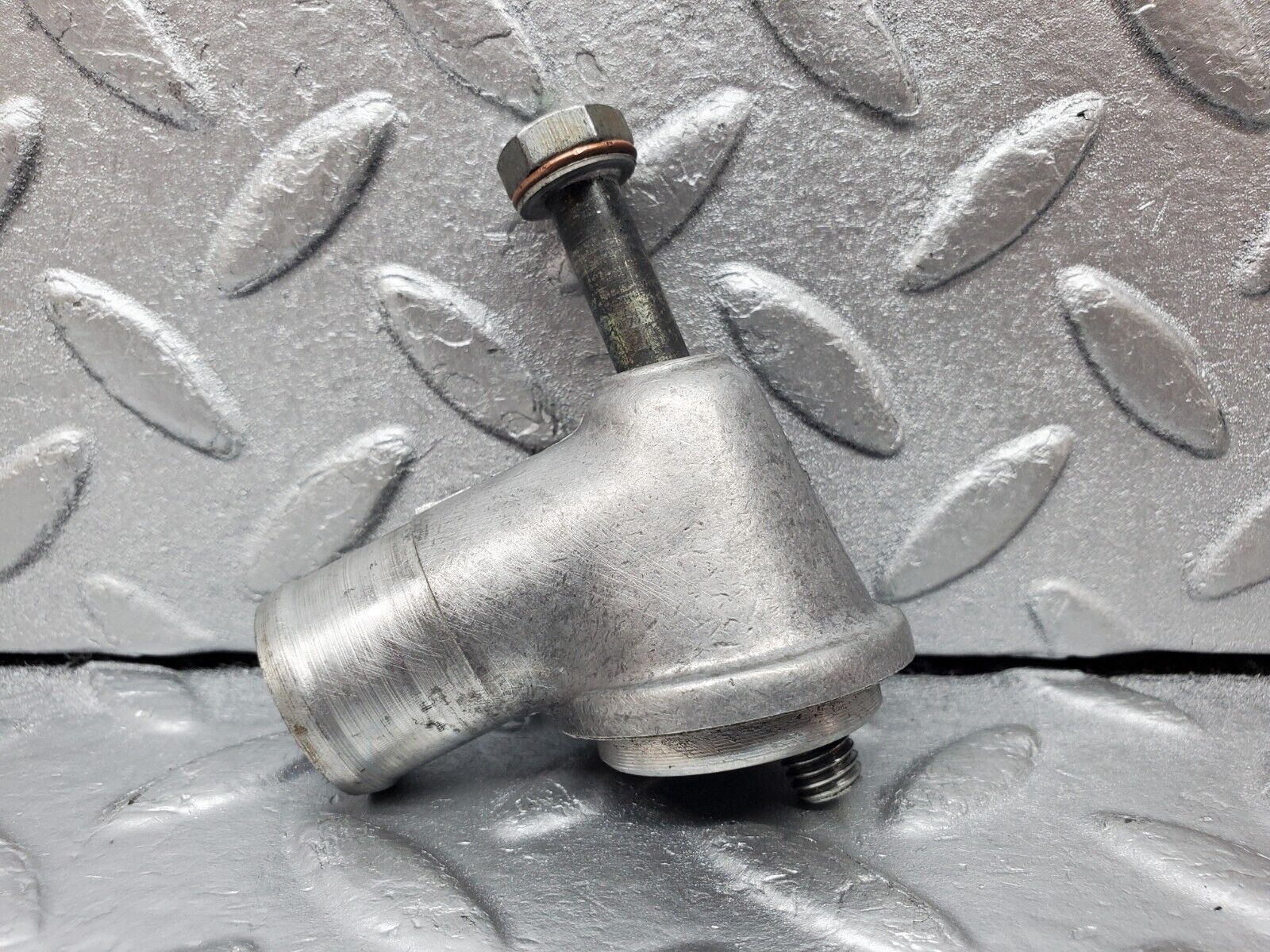 45346 Mercedes-Benz 280E M110.983 Engine Oil Return Pipe 1101870226