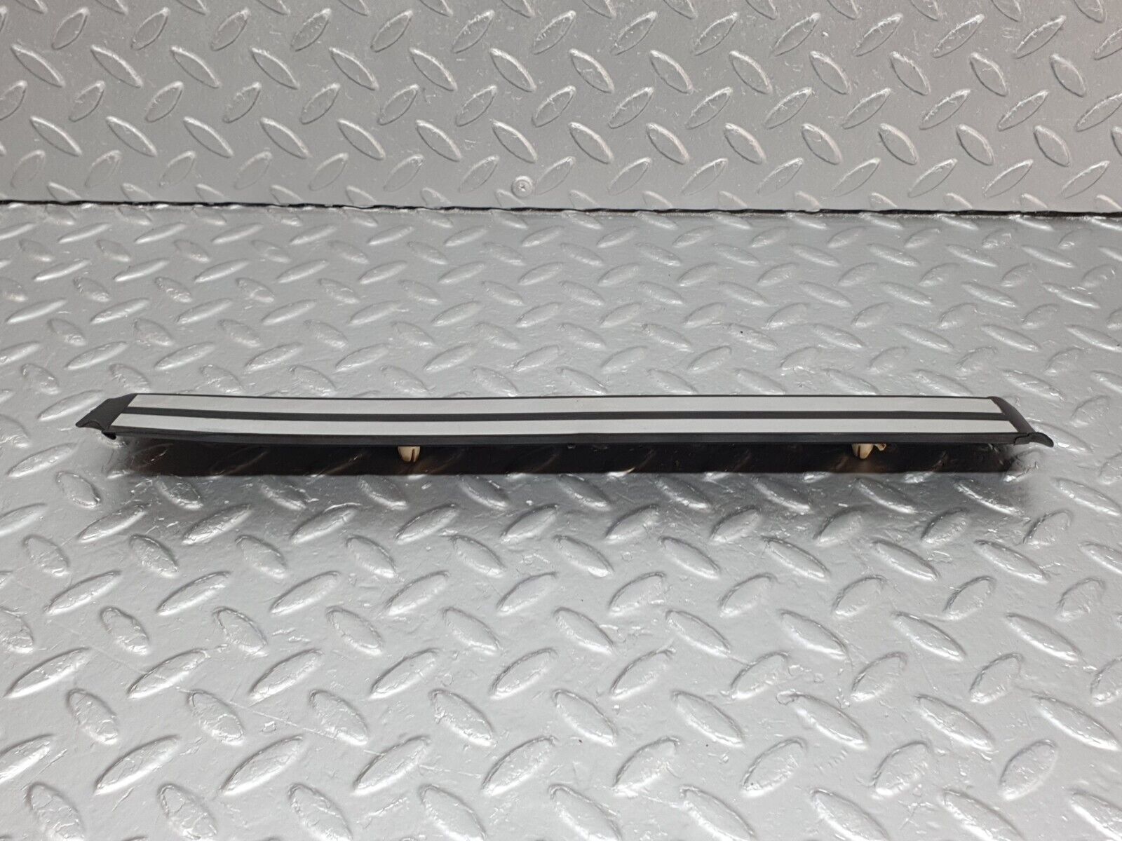 41739 Mercedes-Benz W202 C200 Rear Right Door Sill Trim 2026800335