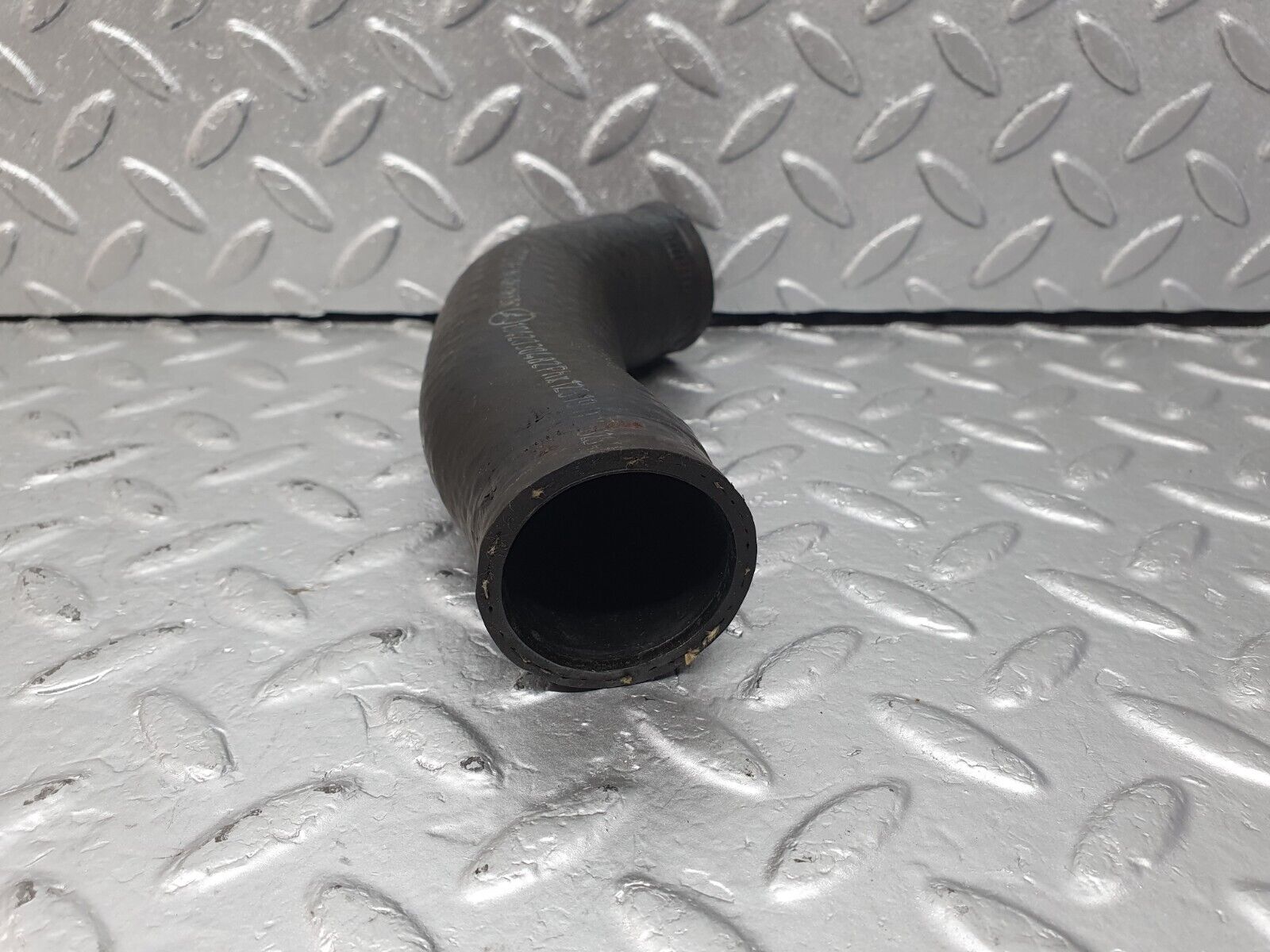 42518 Mercedes-Benz R129 320SL Coupe Radiator Hose Pipe 1042030482