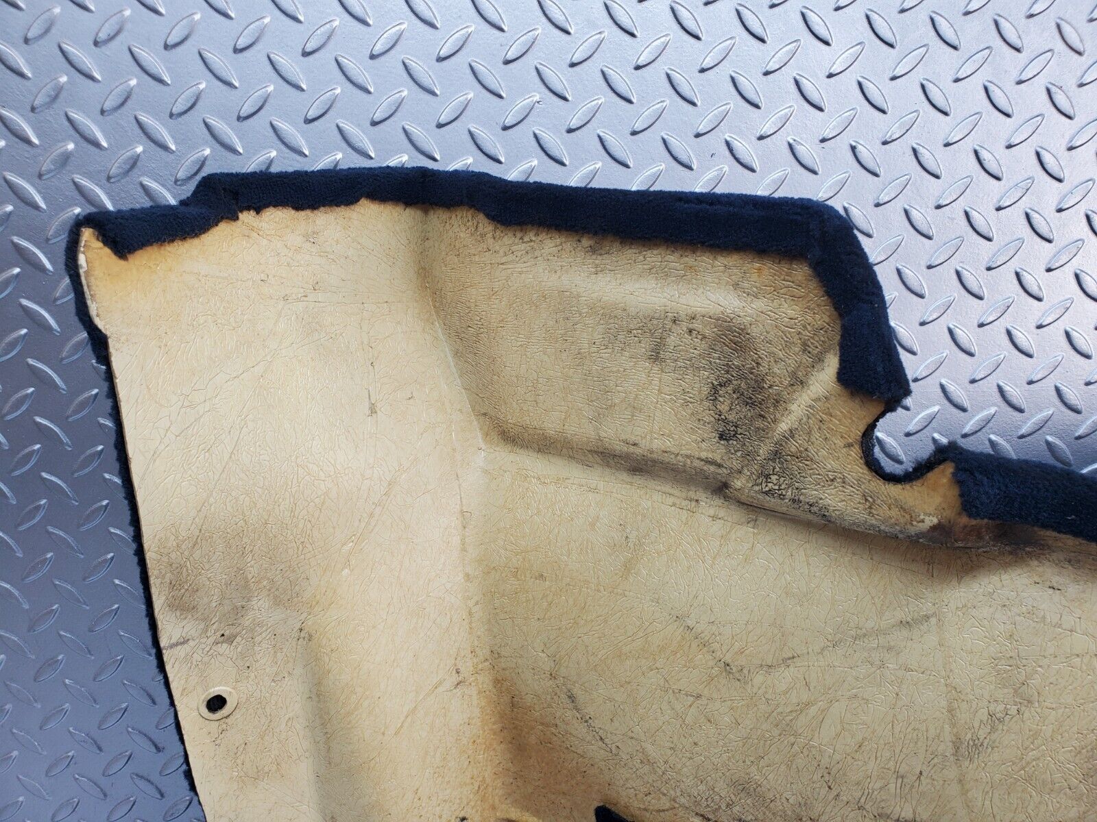 45114 Mercedes-Benz R129 300SL Coupe Rear Right Wall Carpet Blue